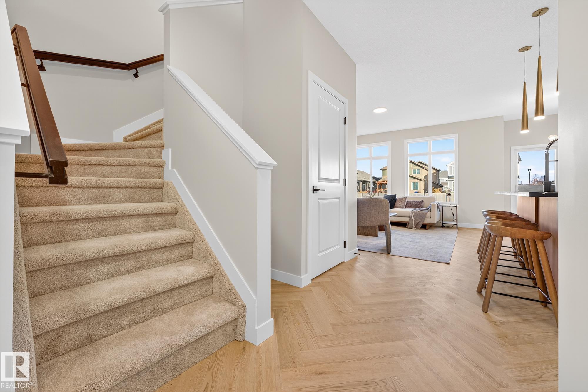 Third View of 8221 KIRIAK Loop, Keswick, Edmonton, Alberta, T6W 5S2