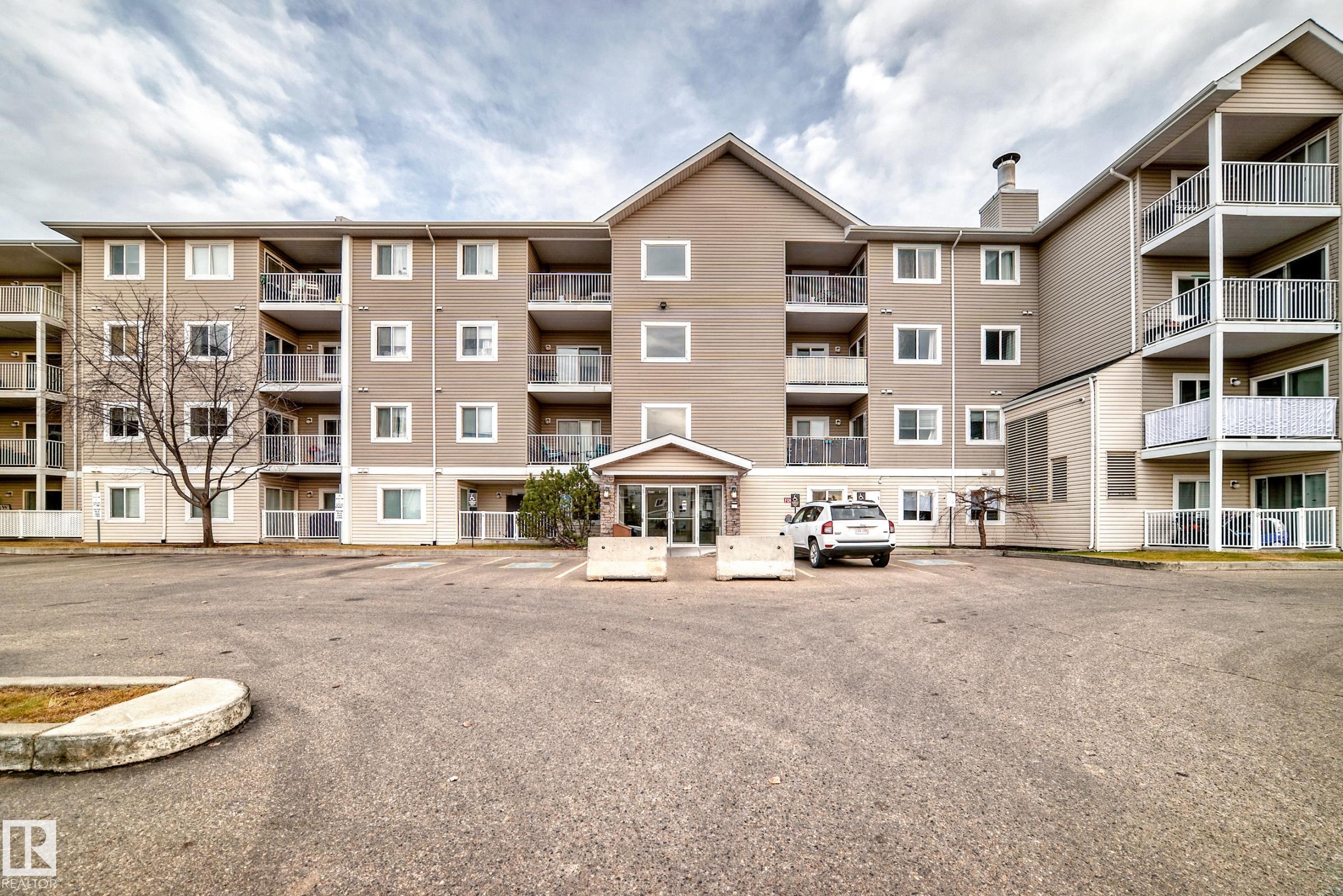 310 4309 33 Street, E4465416, Alberta,