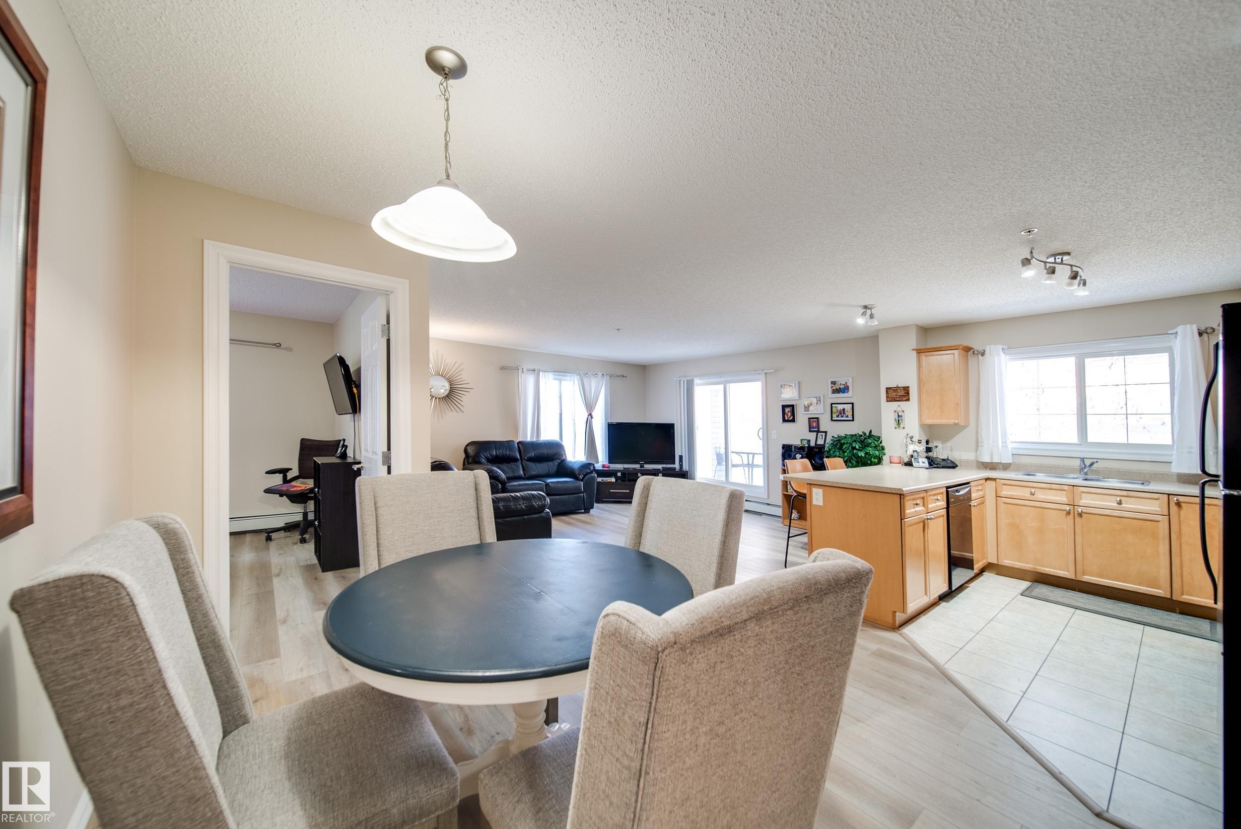 Fourth View of 115 4403 23 Street, Larkspur, Edmonton, Alberta, T6T 0E4