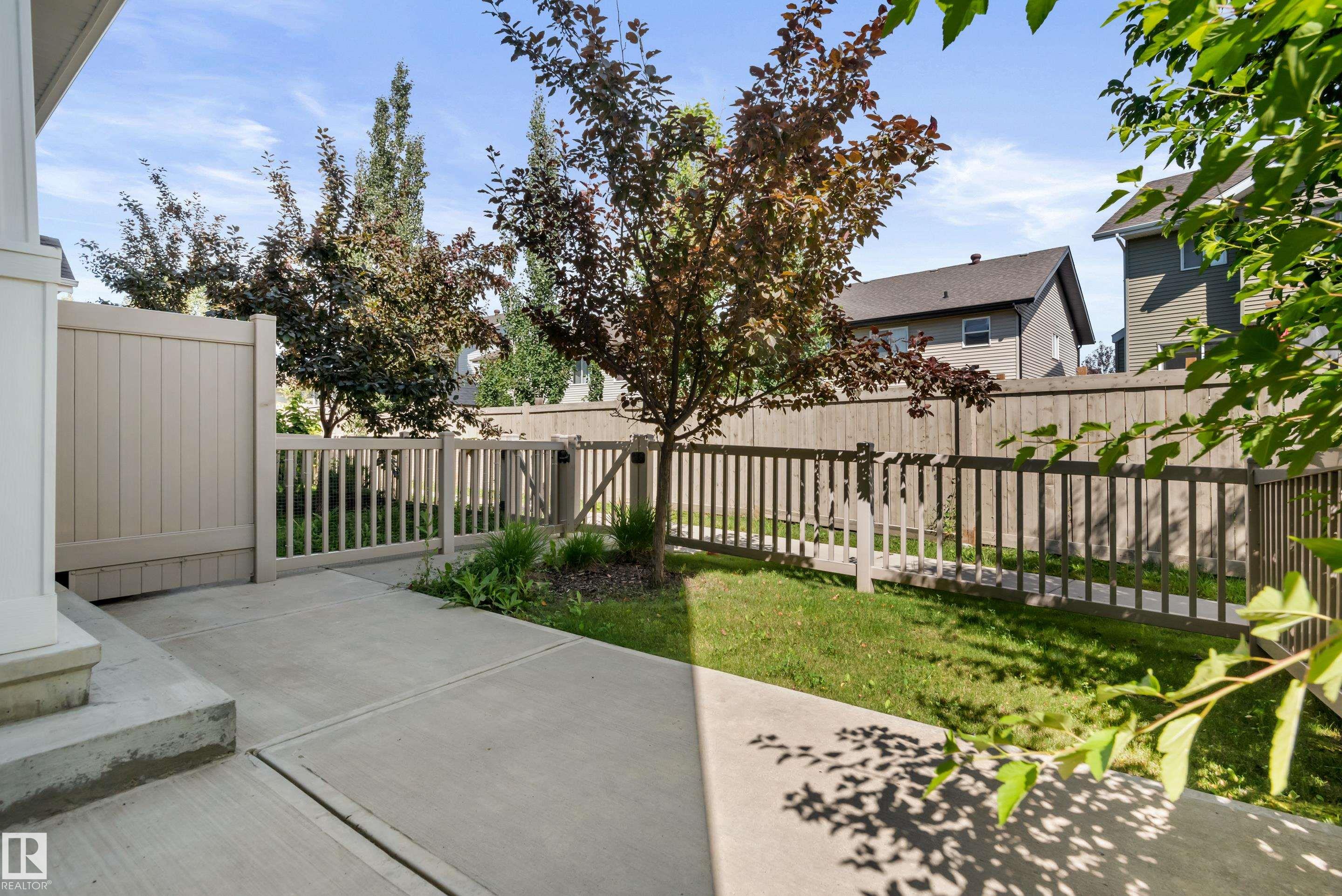 Third View of 47 1140 Chappelle Blvd, SW, Chappelle Area, Edmonton, Alberta, T6W 2Z3