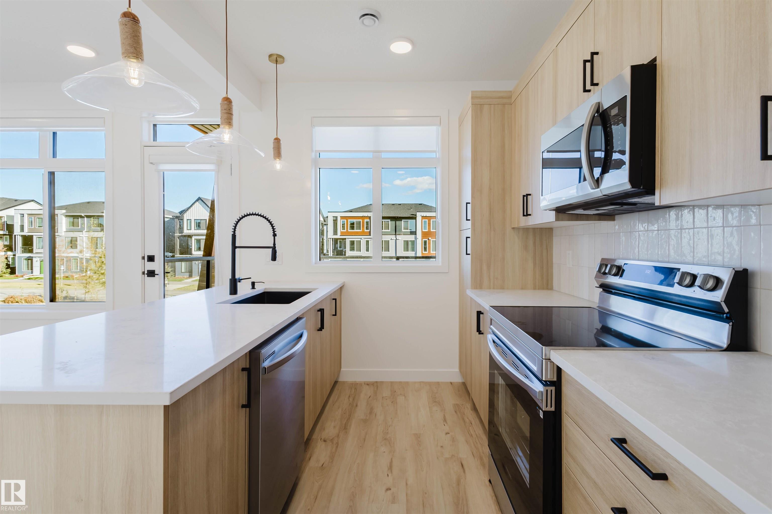 23 16231 19 Avenue, E4465493, Alberta,