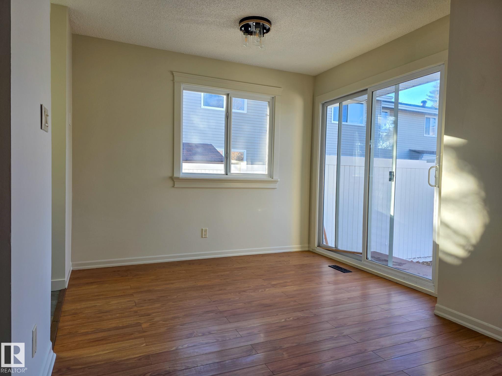 Fifth View of 110 87 BROOKWOOD Drive, Brookwood, Spruce Grove, Alberta, T5Z 1A4