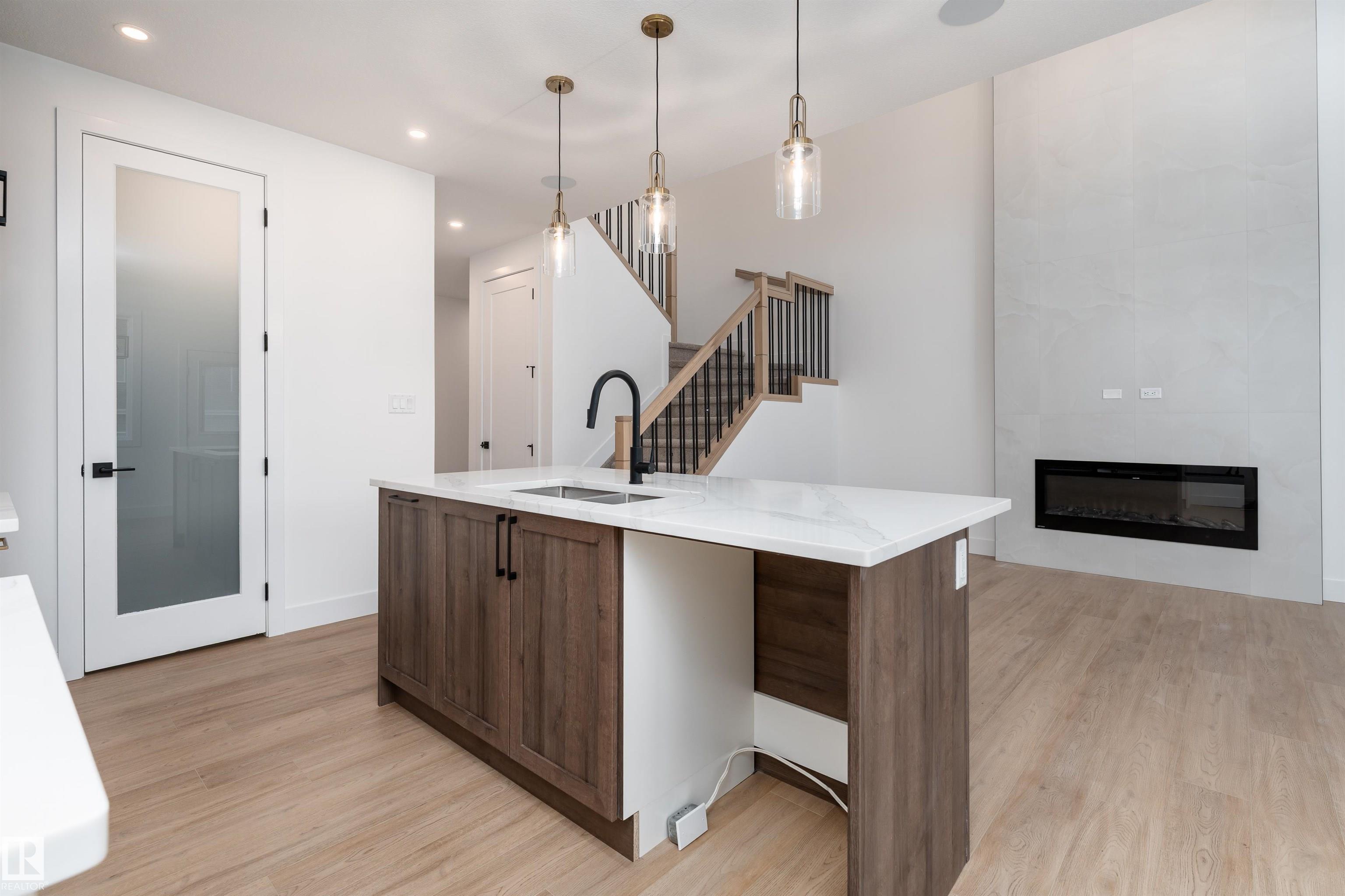 Second View of 3105 Magpie Way, Starling, Edmonton, Alberta, T5S 0V3