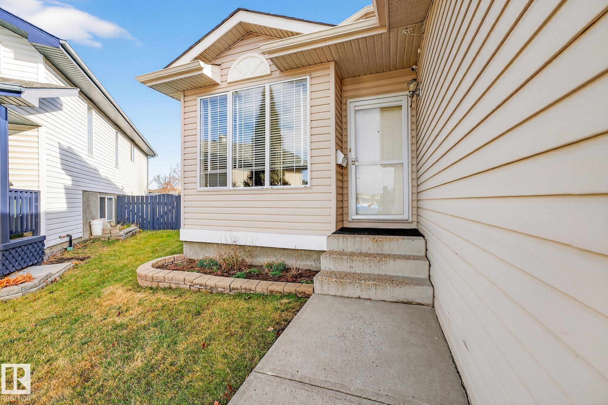 Second View of 8304 170 Avenue, Klarvatten, Edmonton, Alberta, T5Z 3G8