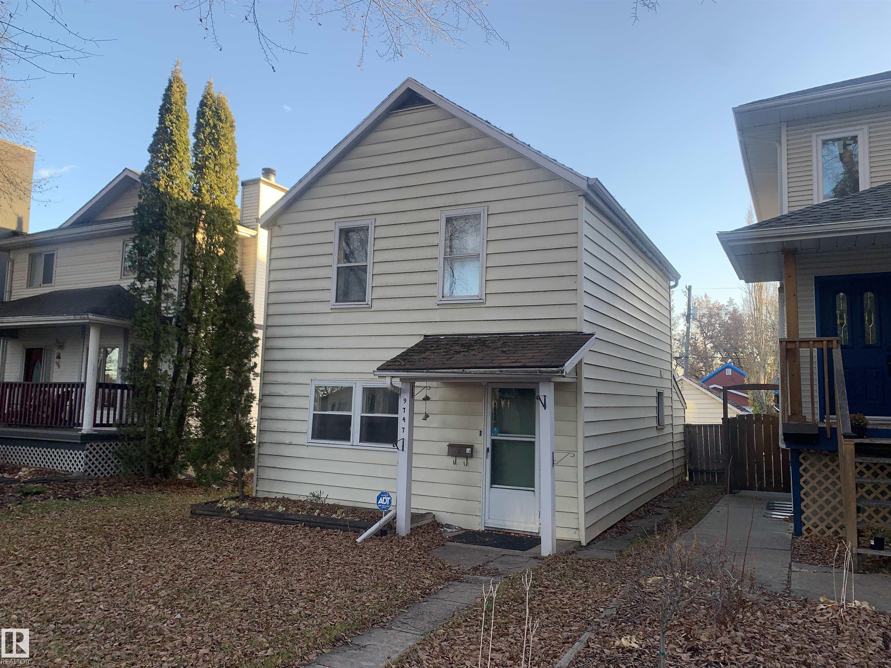 9747 90 Avenue, E4465664, Alberta,