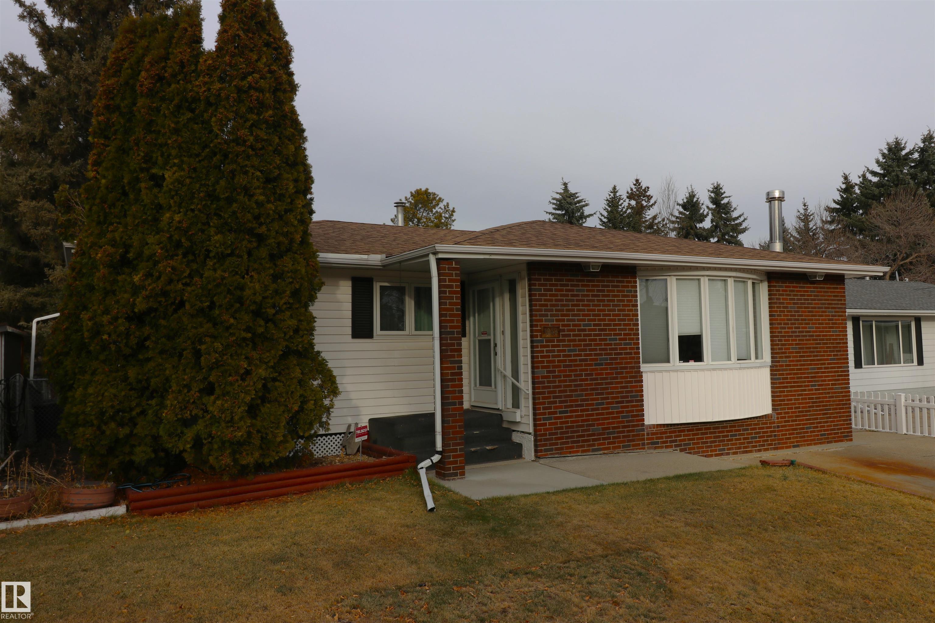1049 MCDERMID Drive, E4465687, Alberta,