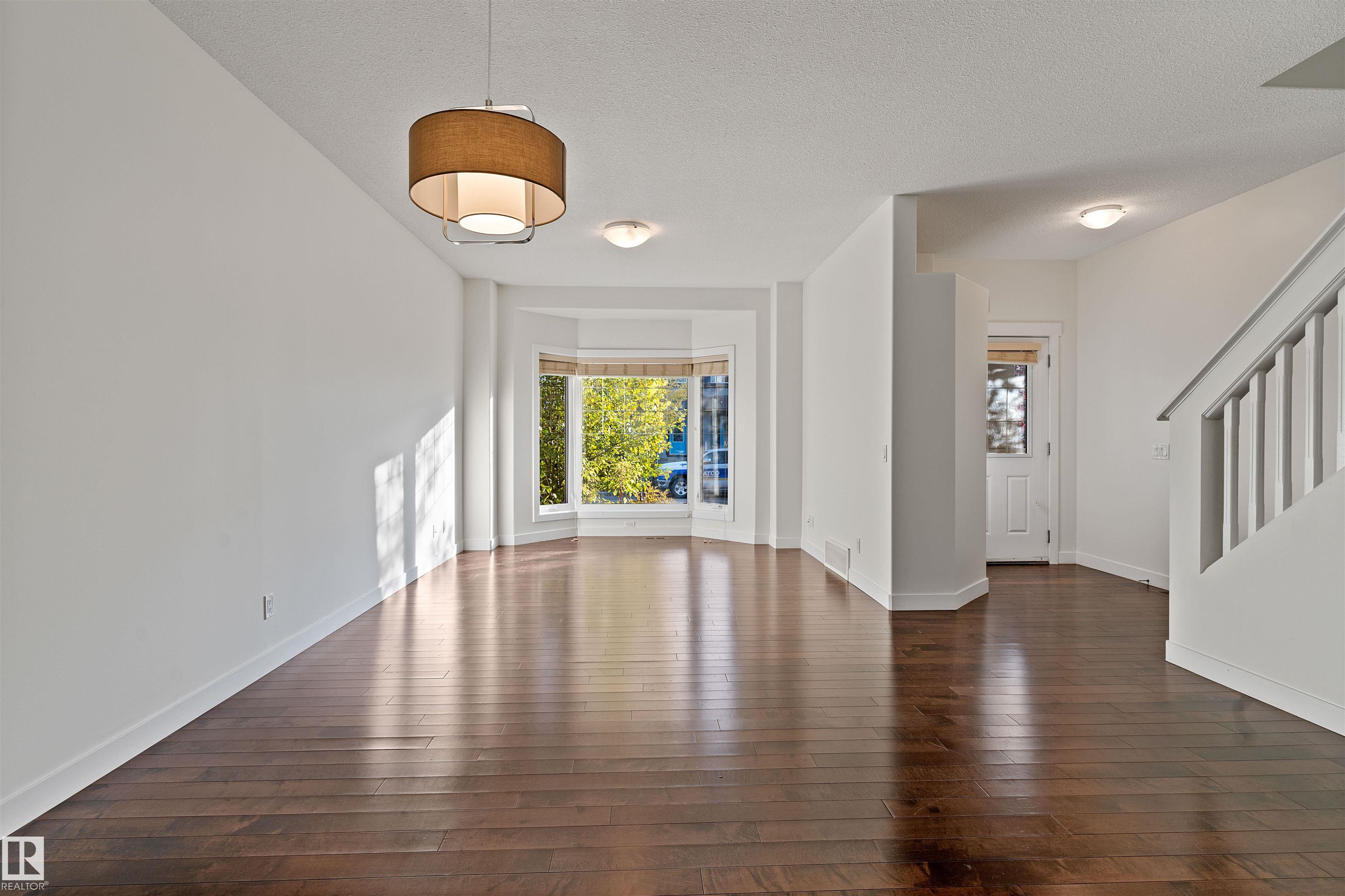 Fourth View of 3120 PAISLEY Road, Paisley, Edmonton, Alberta, T6W 2W8