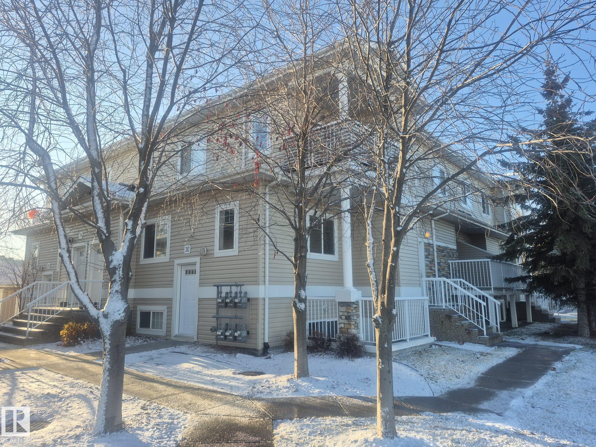 201 164 Bridgeport Boulevard, E4465801, Alberta,