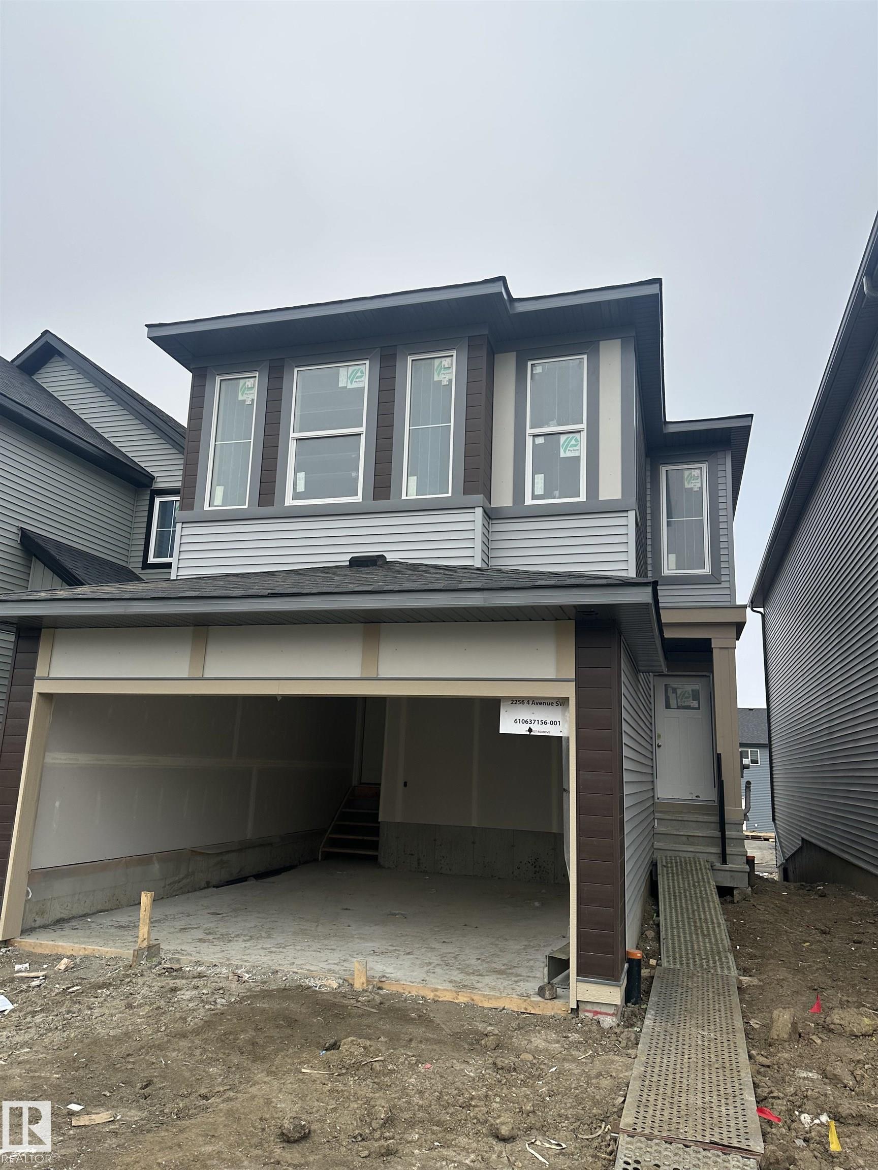2256 4 Avenue, E4466038, Alberta,