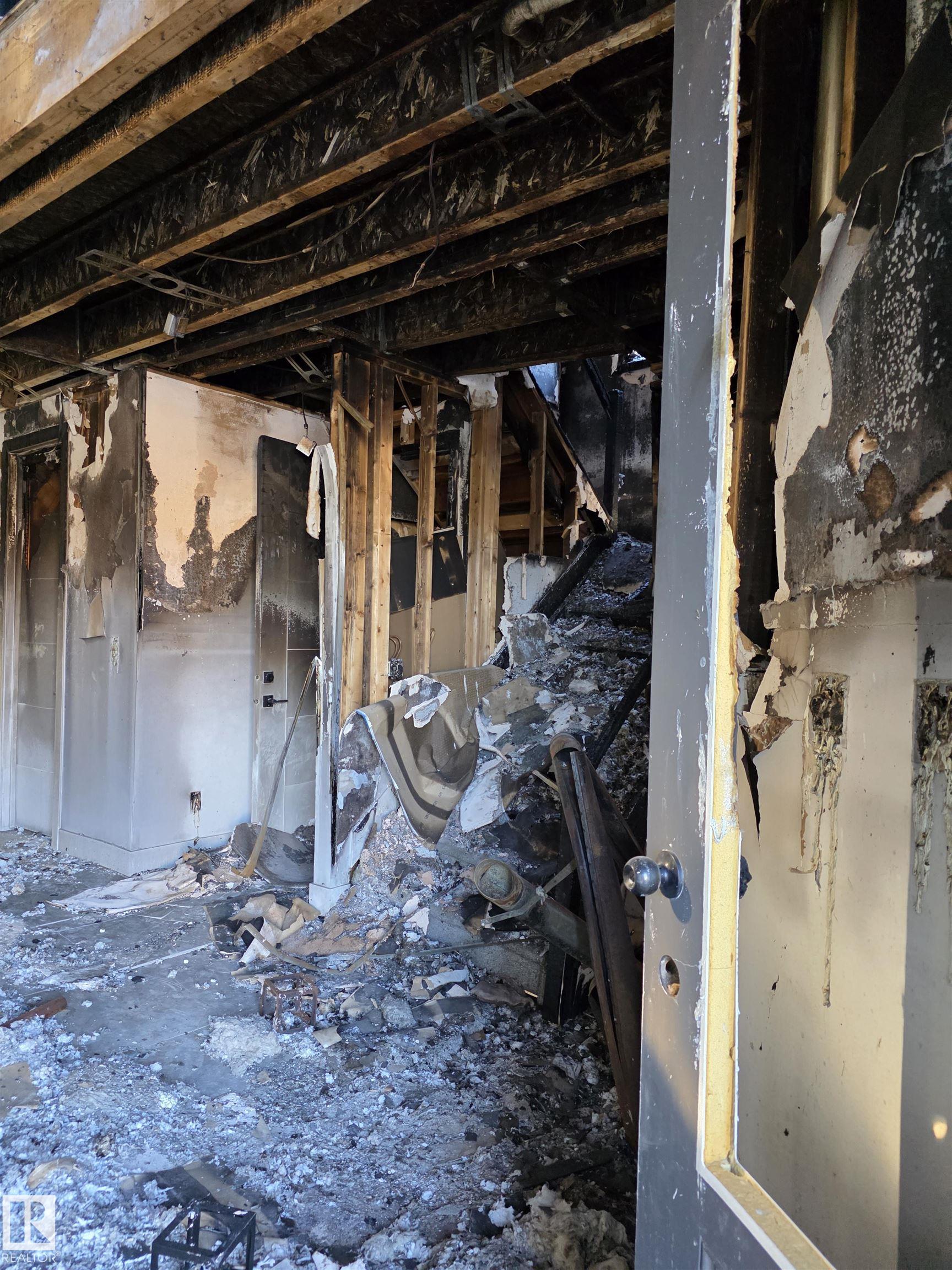 Third View of 1915 20 Avenue, Laurel, Edmonton, Alberta, T6T 2K9