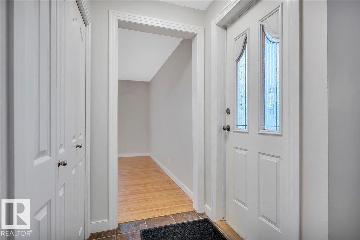 Fourth View of 353 DOGWOOD Court, Sherwood Heights, Sherwood Park, Alberta, T8A 1K5