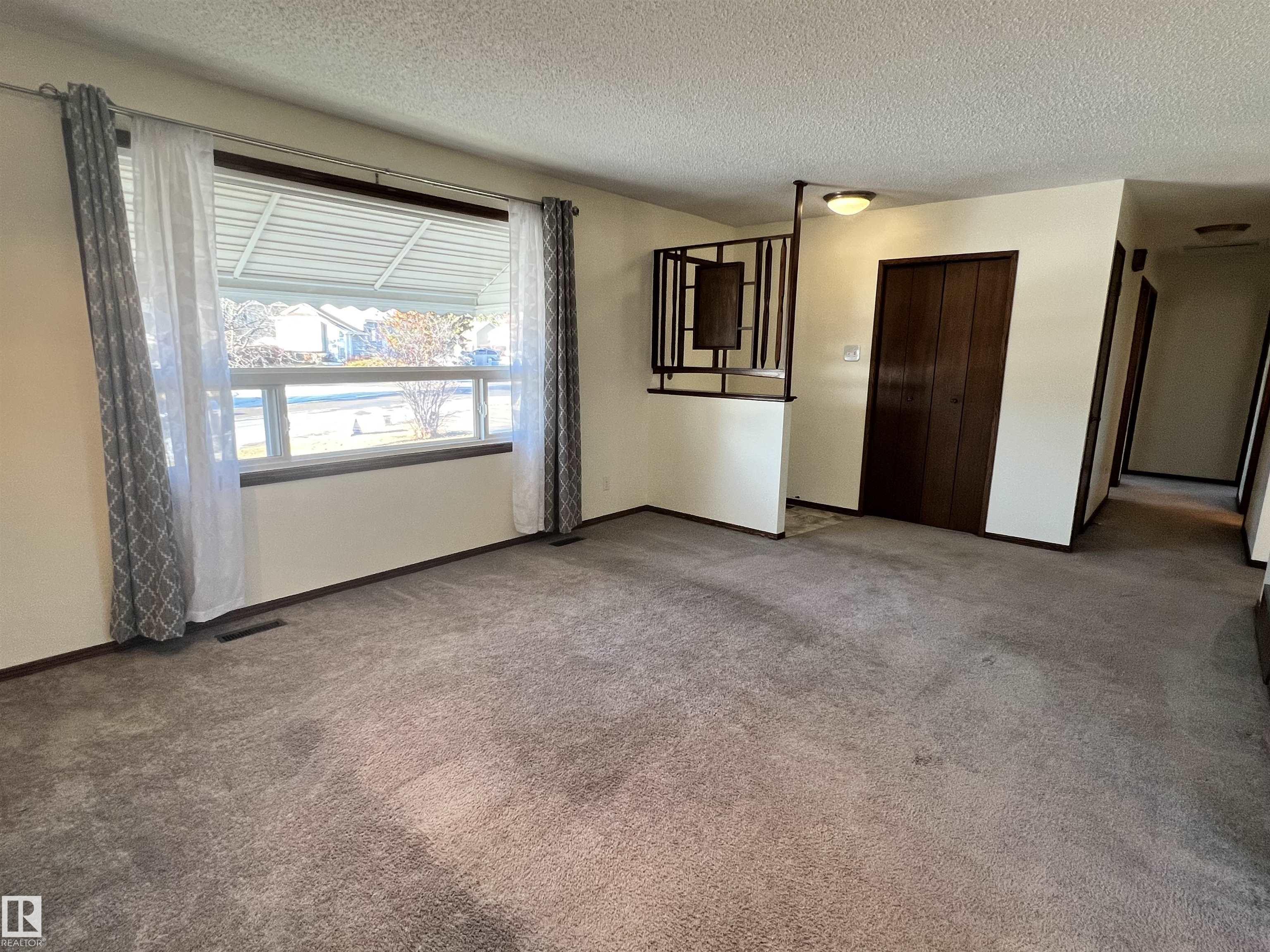 Second View of Morinville, Morinville, Alberta, T8R 1C9