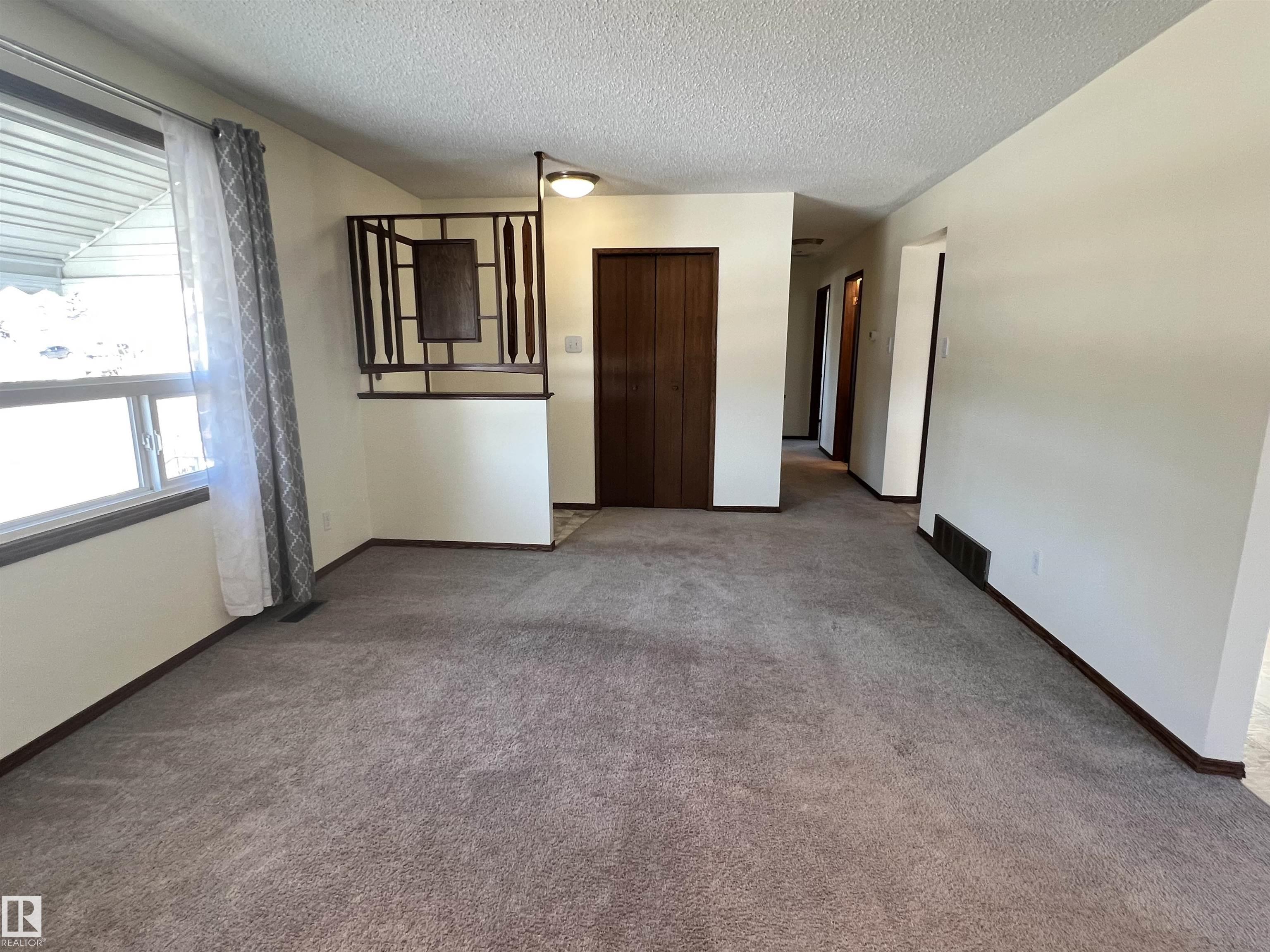 Fifth View of Morinville, Morinville, Alberta, T8R 1C9