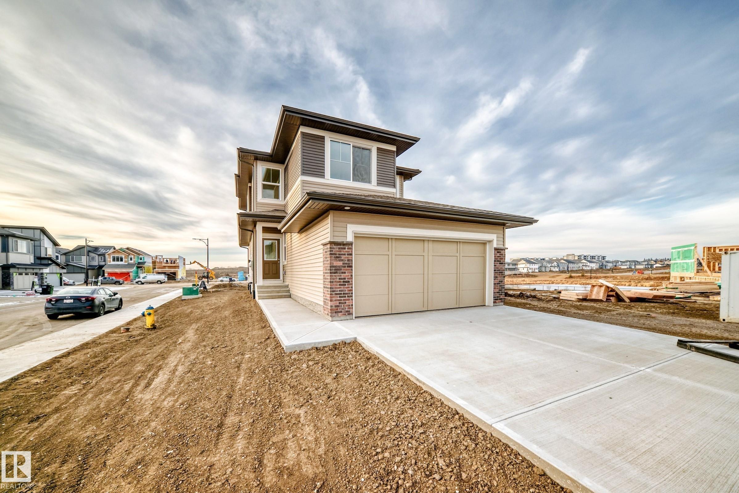 2346 EGRET Way, E4466363, Alberta,