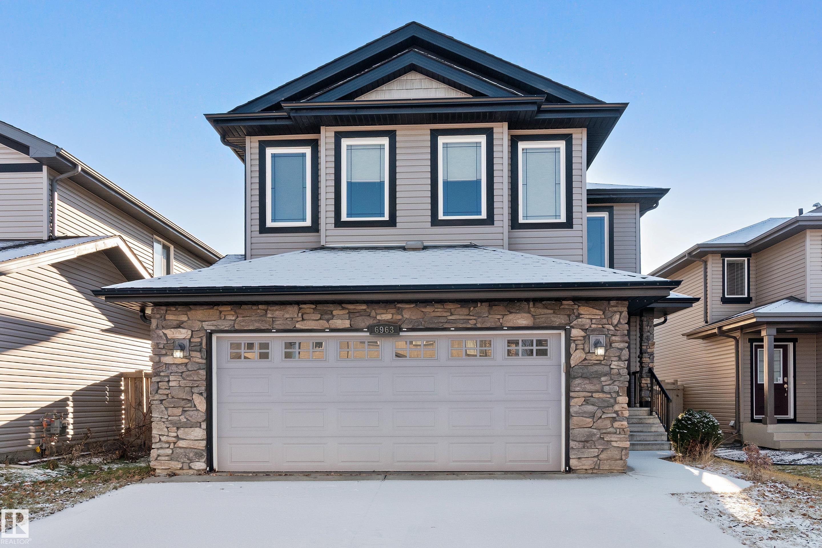 6963 19A Avenue, E4466368, Alberta,