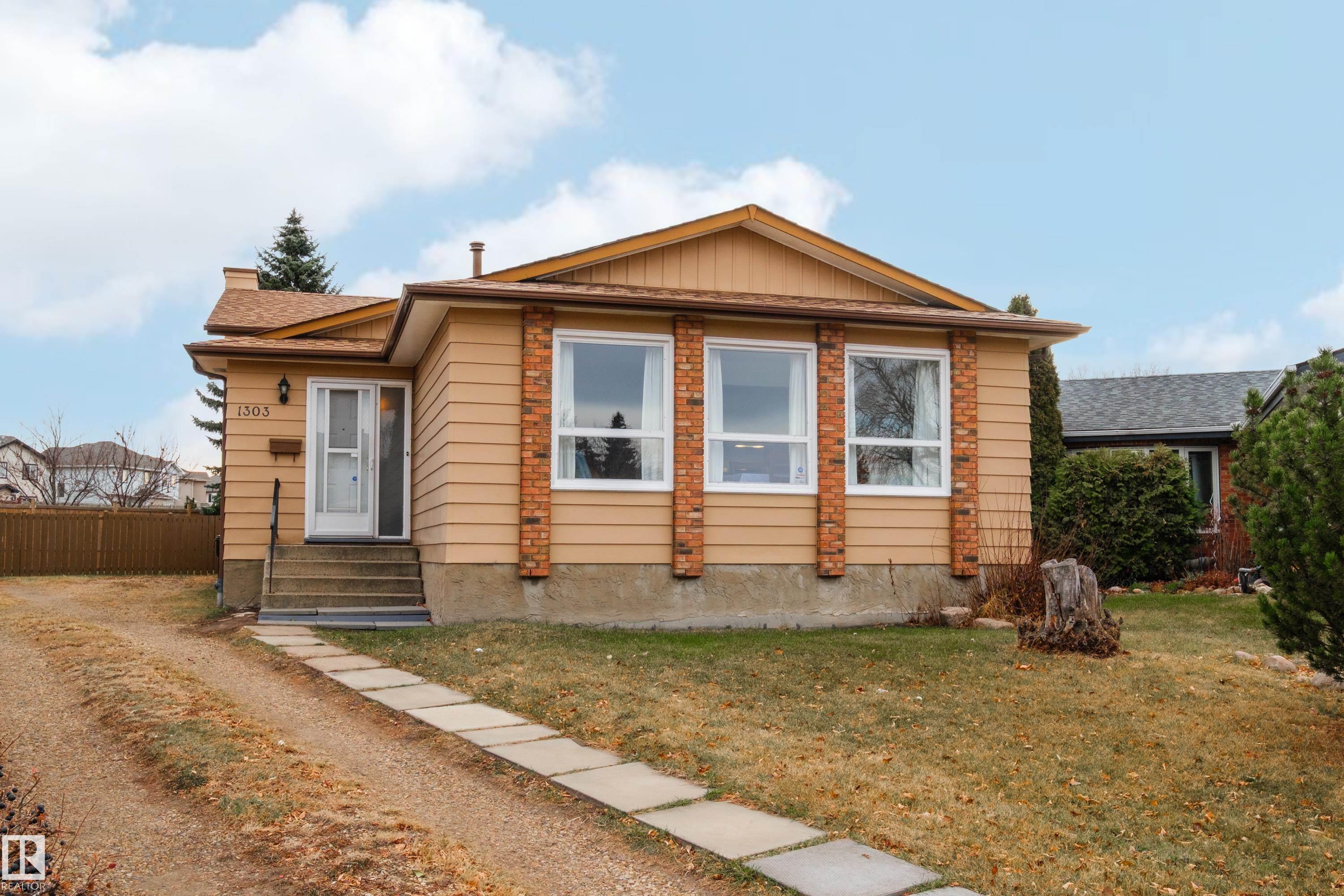 1303 35 Street, E4466478, Alberta,