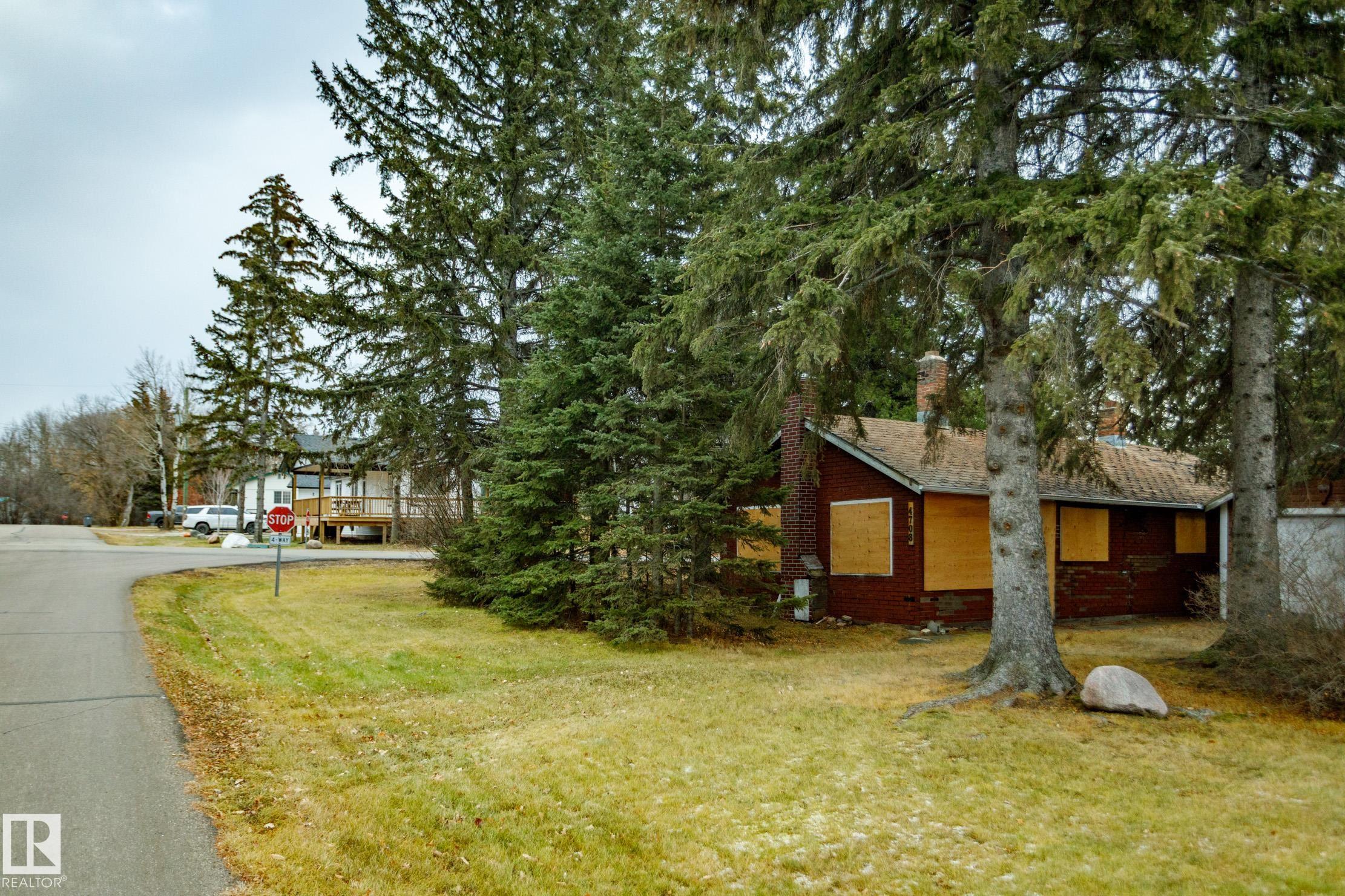 4708 44 Street, E4466512, Alberta,