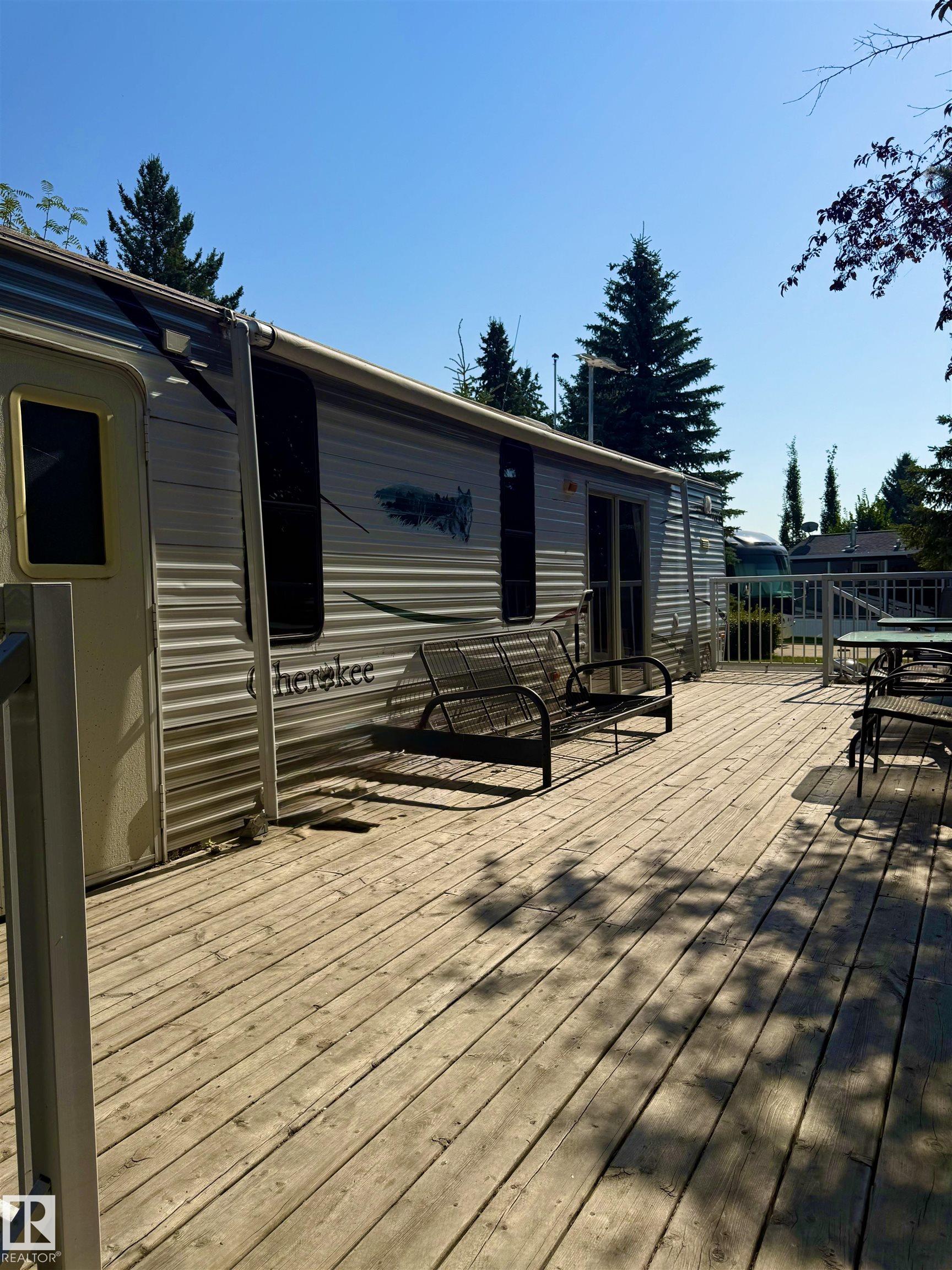 Fifth View of 1002 35468 Range Road 30, Gleniffer Lake, Rural Red Deer County, Alberta, T4G 0M3