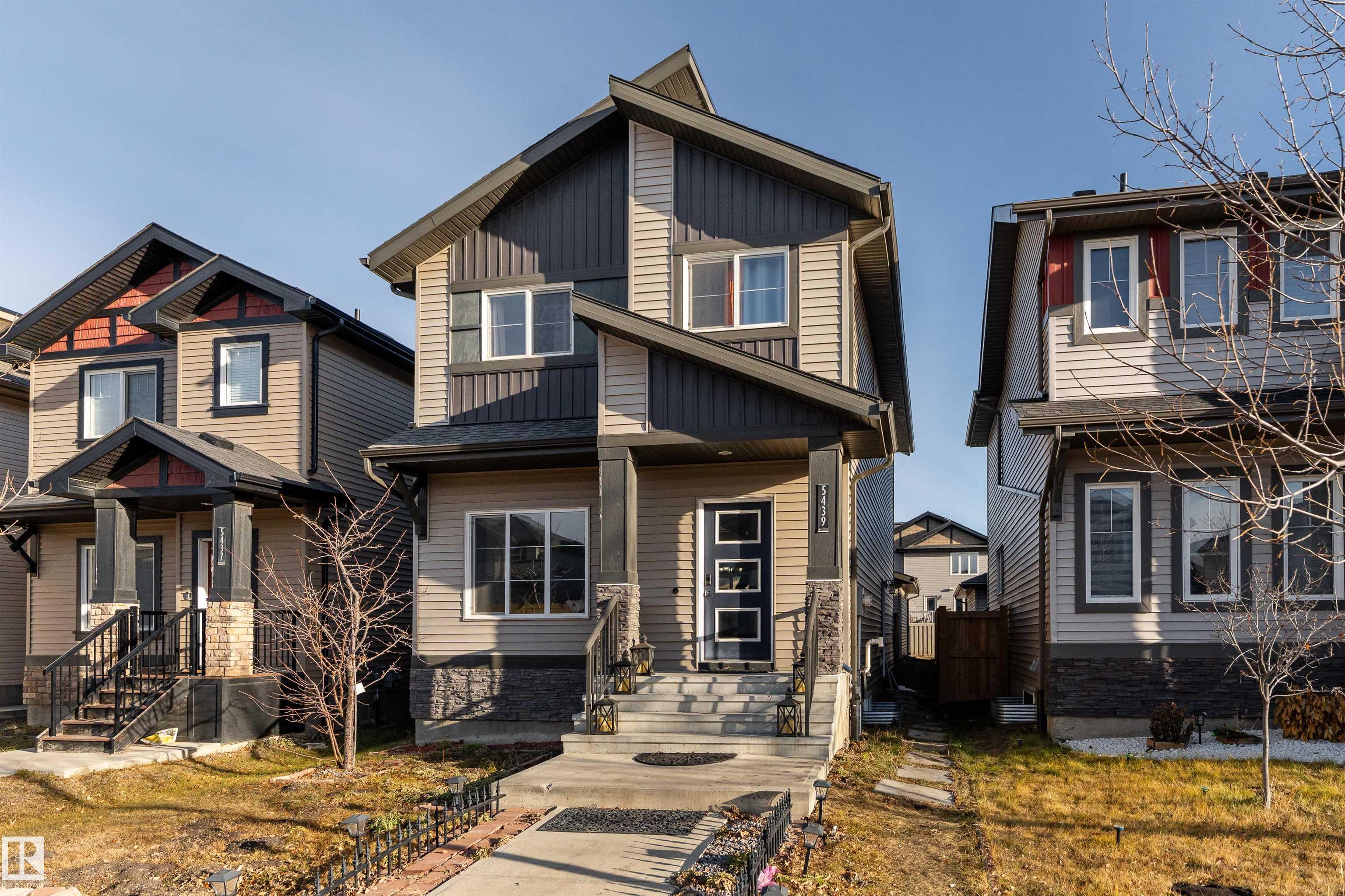 Second View of 5439 CHAPPELLE Road, Chappelle Area, Edmonton, Alberta, T6W 2Y6