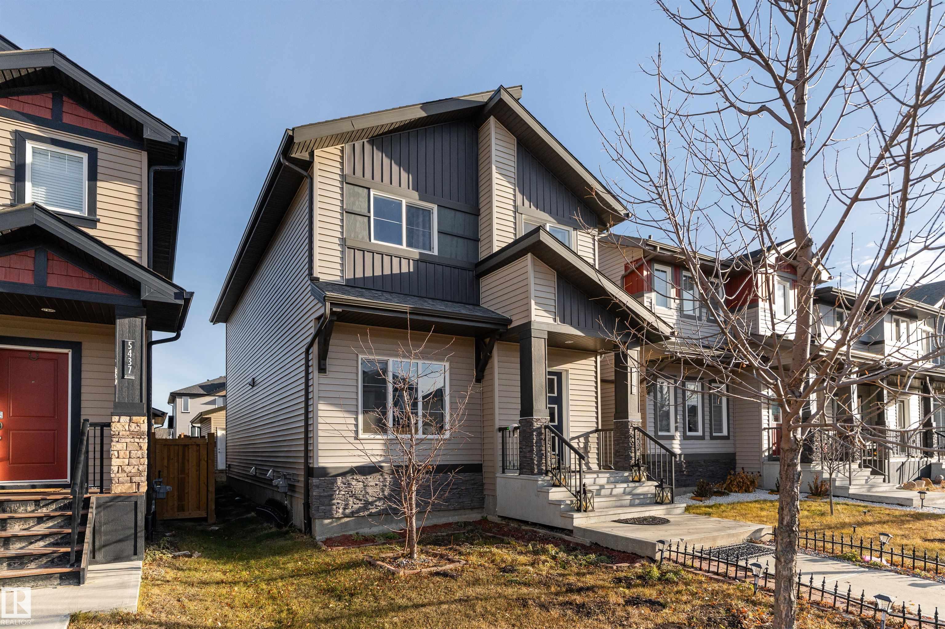 Third View of 5439 CHAPPELLE Road, Chappelle Area, Edmonton, Alberta, T6W 2Y6