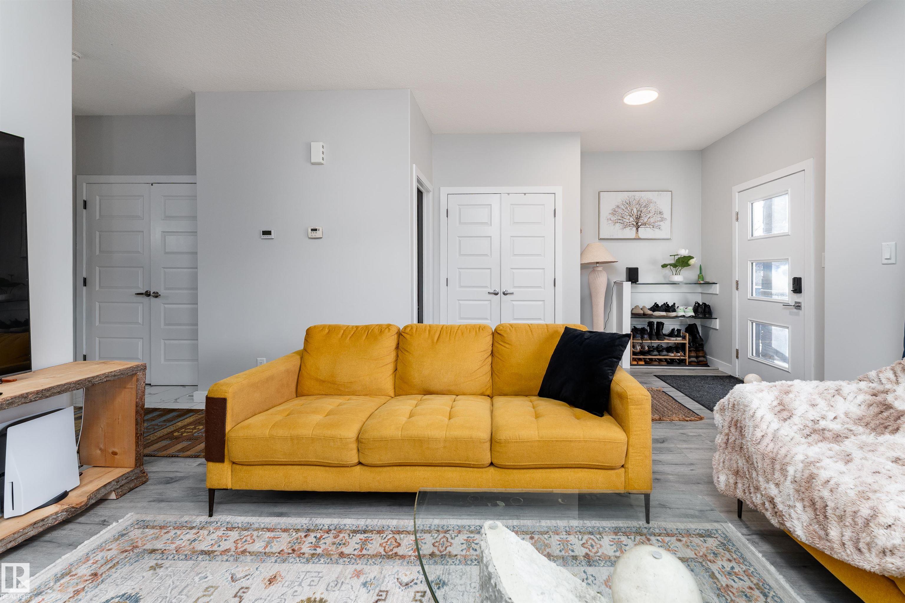 Fifth View of 5439 CHAPPELLE Road, Chappelle Area, Edmonton, Alberta, T6W 2Y6