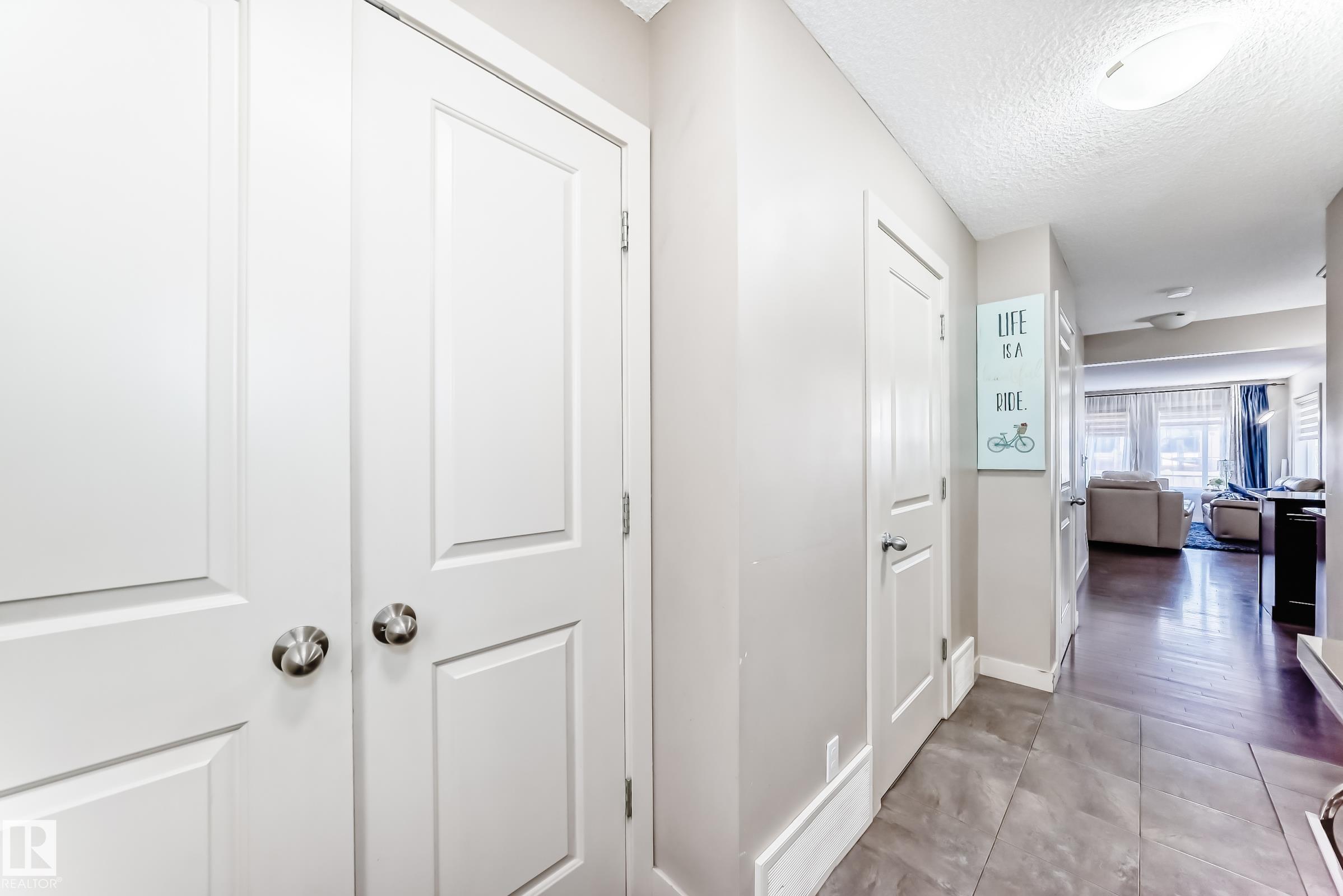 Fourth View of 1717 Hammond Crescent NW, The Hamptons, Edmonton, Alberta, T6M 0N1