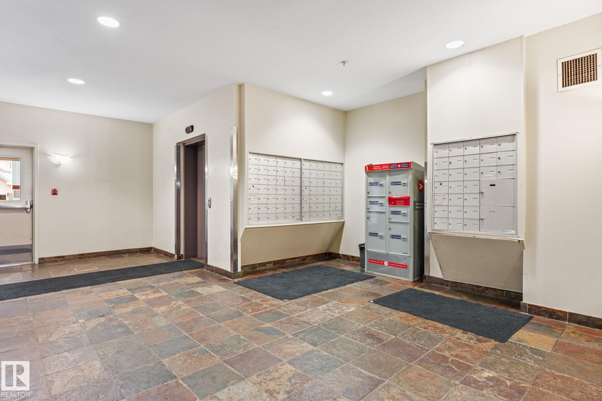 Fifth View of 324 4304 139 Avenue NW, Clareview Town Centre, Edmonton, Alberta, T5Y 0H6