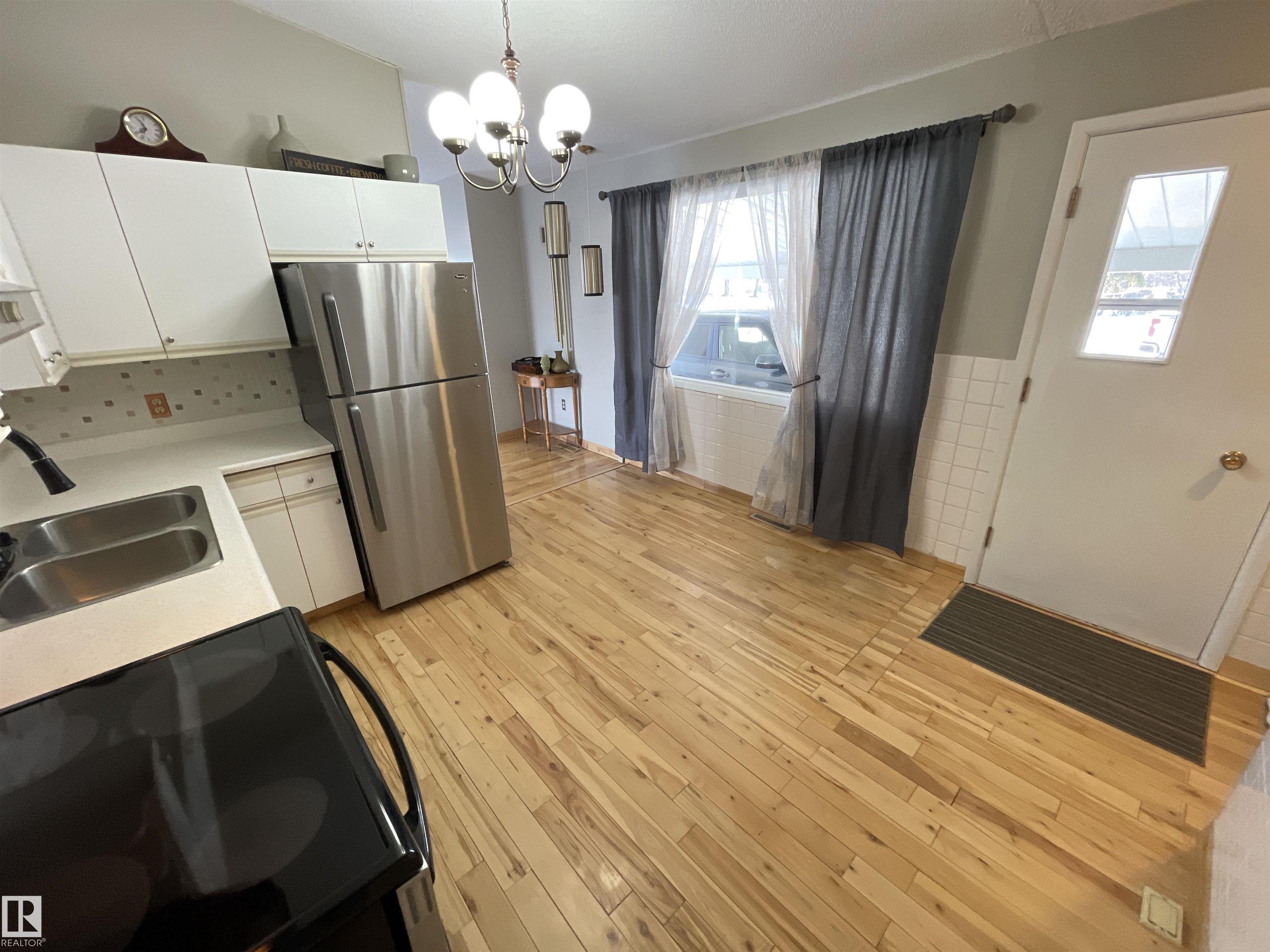 Fourth View of 4902 55 Street, Bonnyville, Bonnyville Town, Alberta, T9N 1Z5