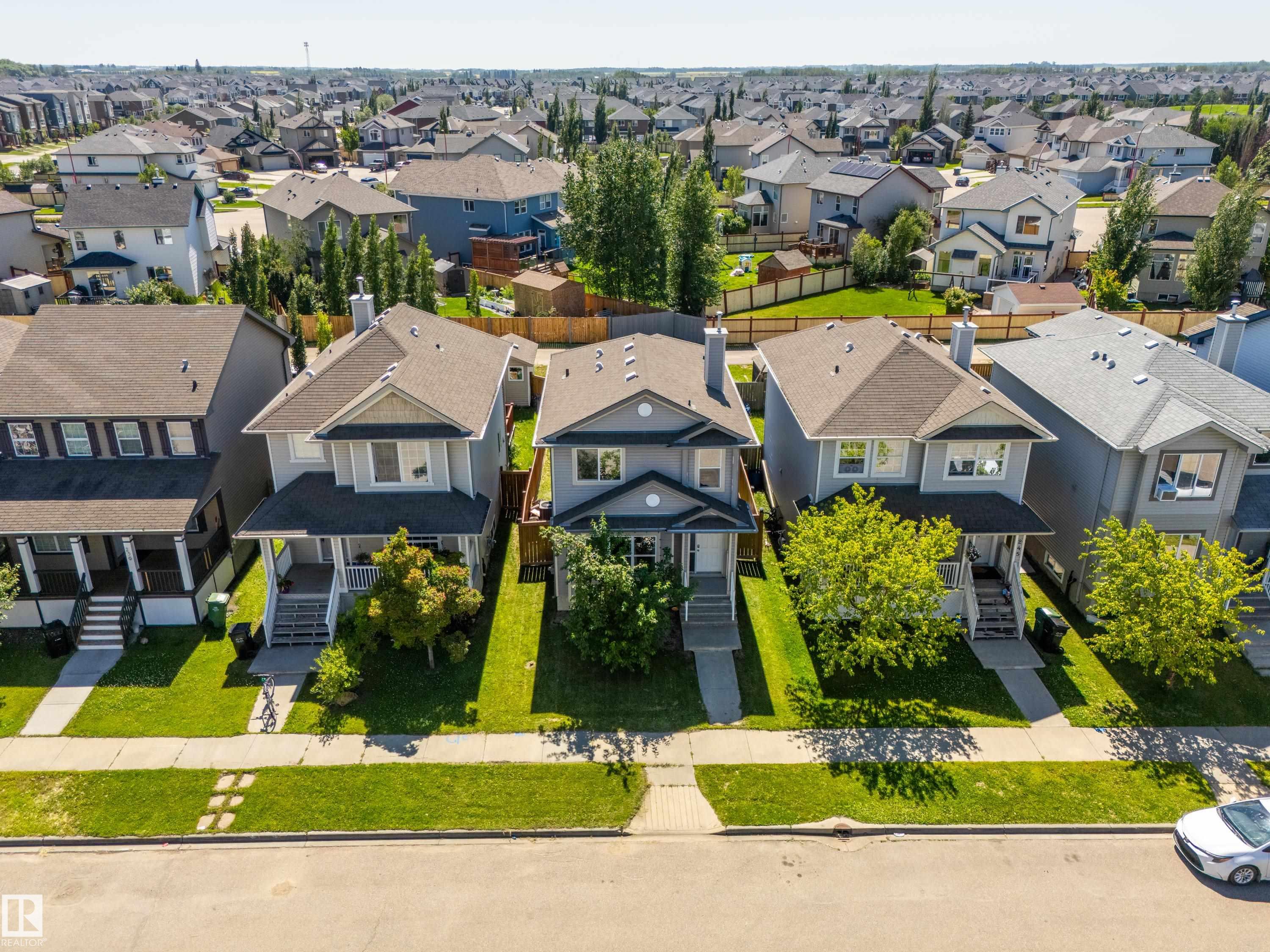 Third View of 243 SOUTHWICK Way, Southfork, Leduc, Alberta, T9E 0G1