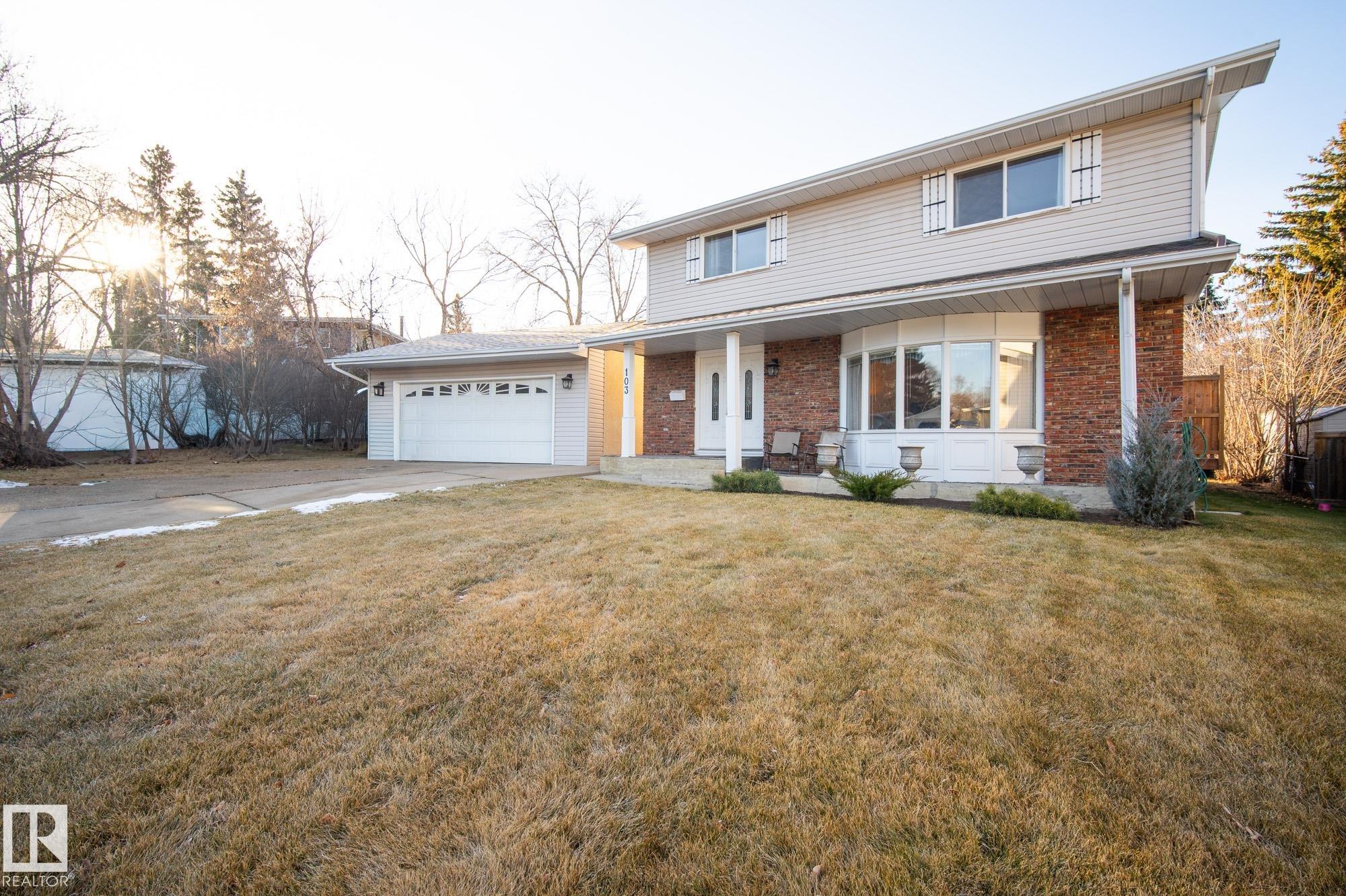 103 MANOR Place, E4466729, Alberta,