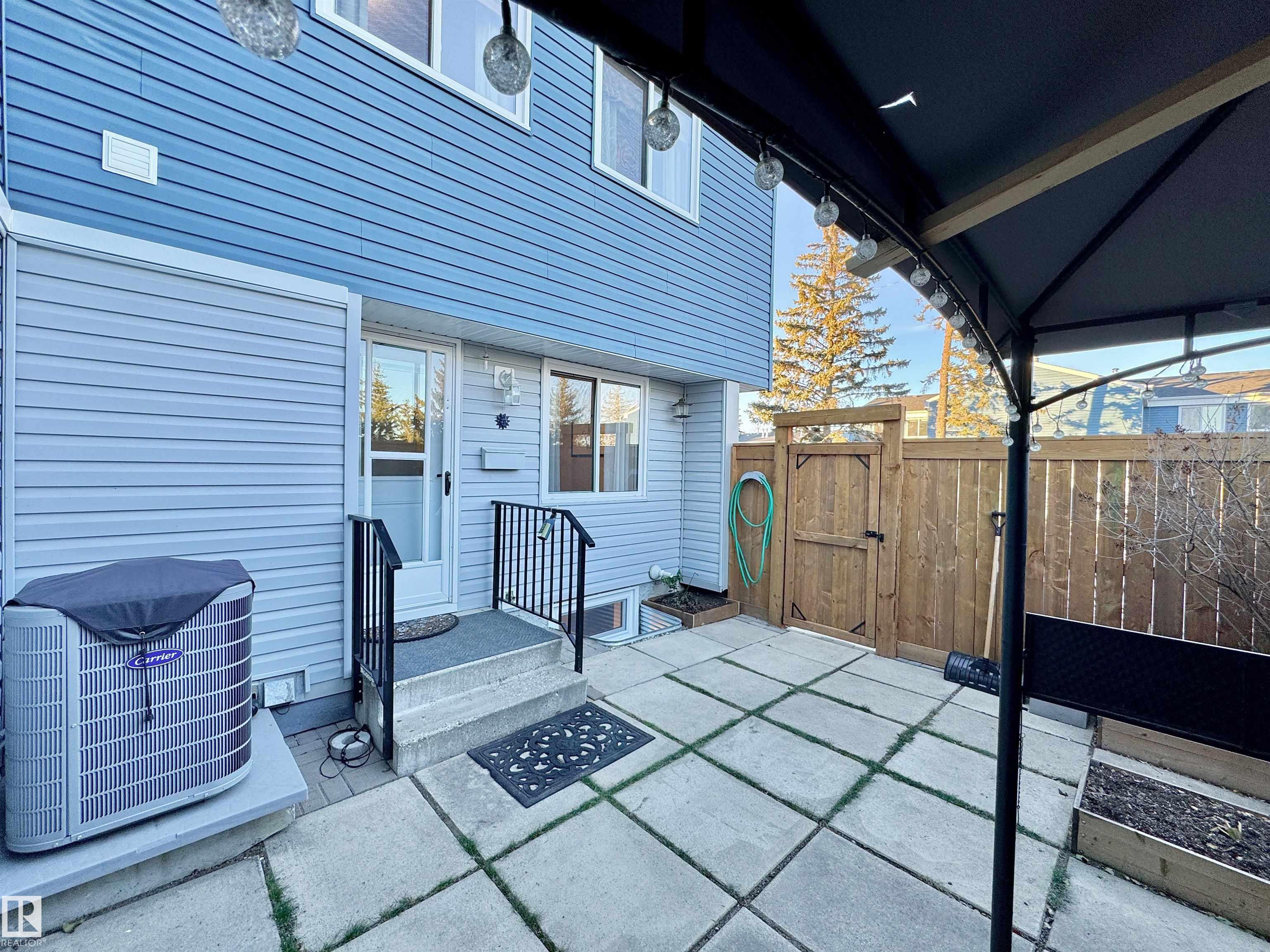 Fifth View of 220 14707 53 Avenue, Brander Gardens, Edmonton, Alberta, T6H 5C9