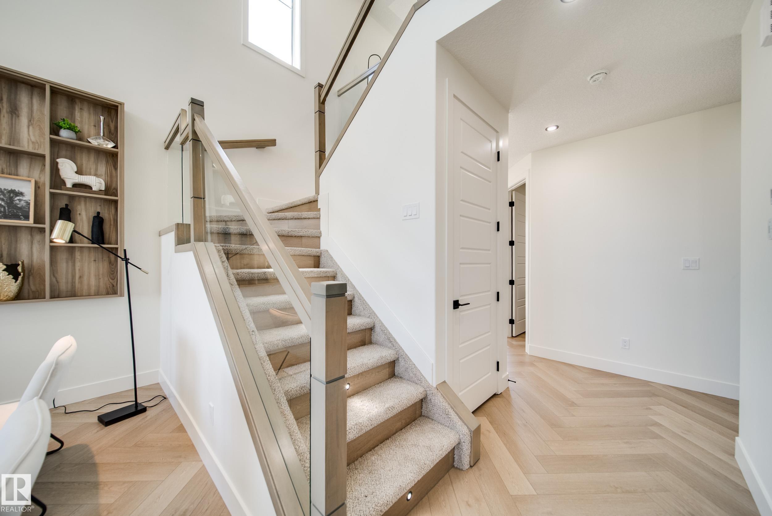 Fourth View of 7027 177 Avenue, Crystallina Nera East, Edmonton, Alberta, T5Z 0W9