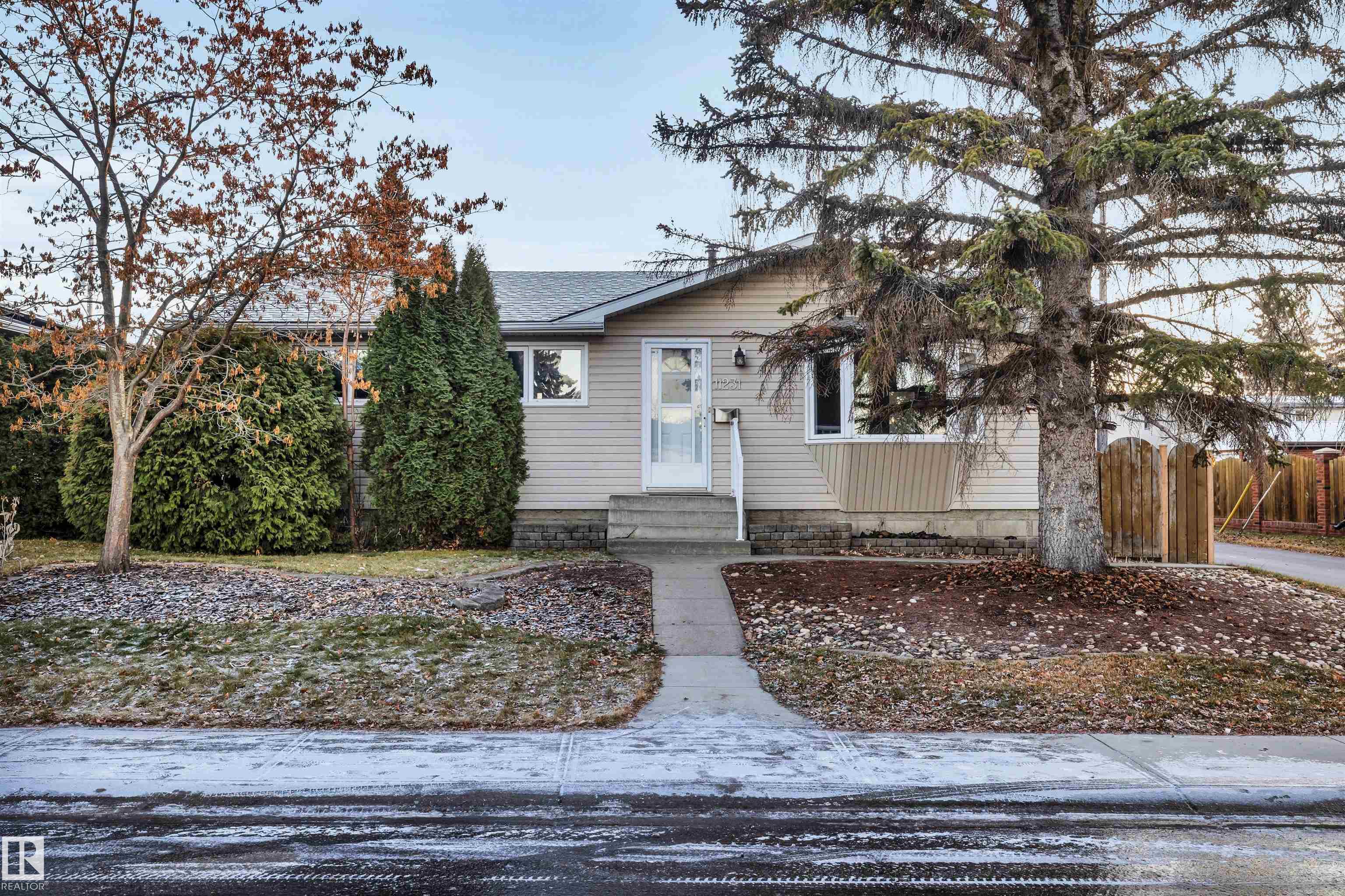 11231 41 Avenue NW, E4466840, Alberta,