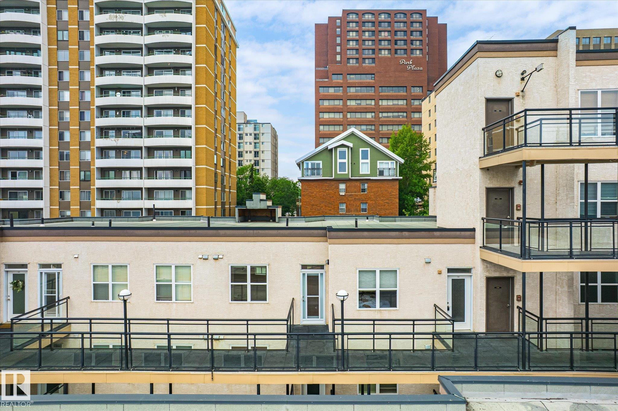 Third View of 511 10503 98 Avenue, Downtown (Edmonton), Edmonton, Alberta, T5K 0B2