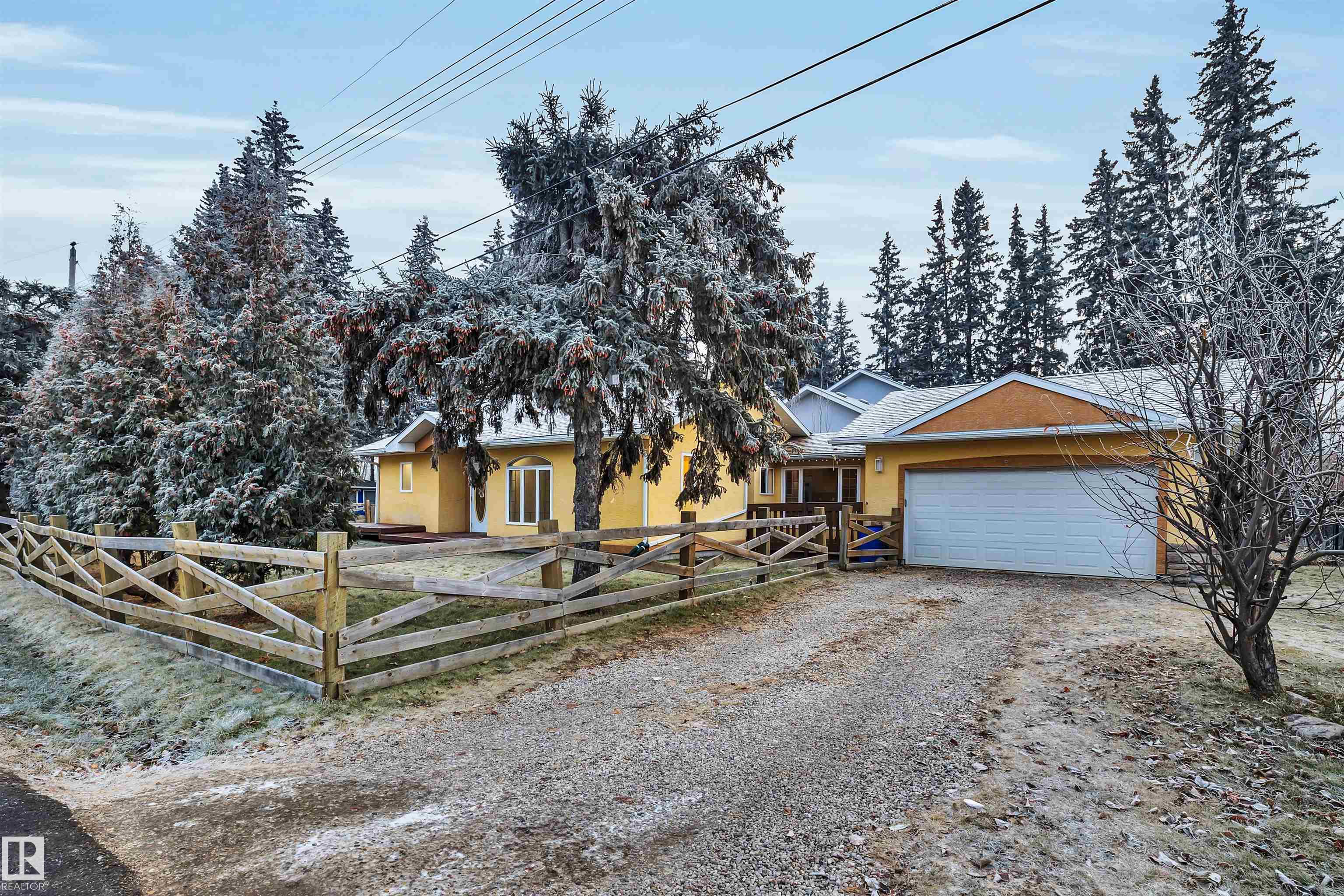 Main View of 5220 47A Avenue, Alberta Beach, Rural Lac Ste. Anne County, Alberta, T0E 0A0