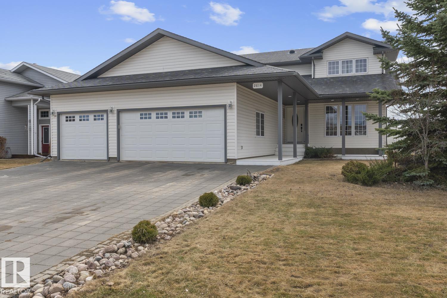 Second View of 2614 6A Avenue, Lakewood Estates, Cold Lake, Alberta, T9M 2C7
