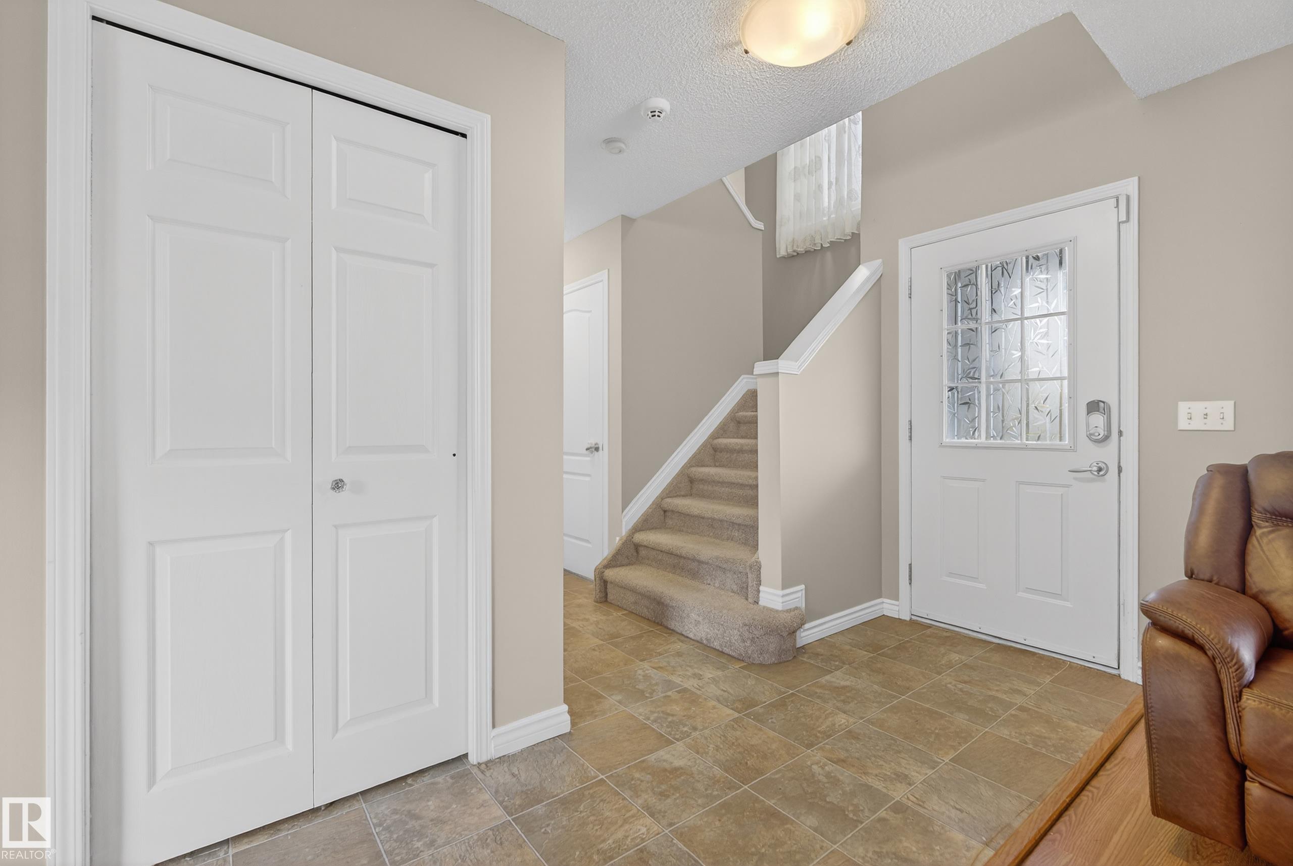 Third View of 75 ERIE Street S, Devon, Devon, Alberta, T9G 2G3