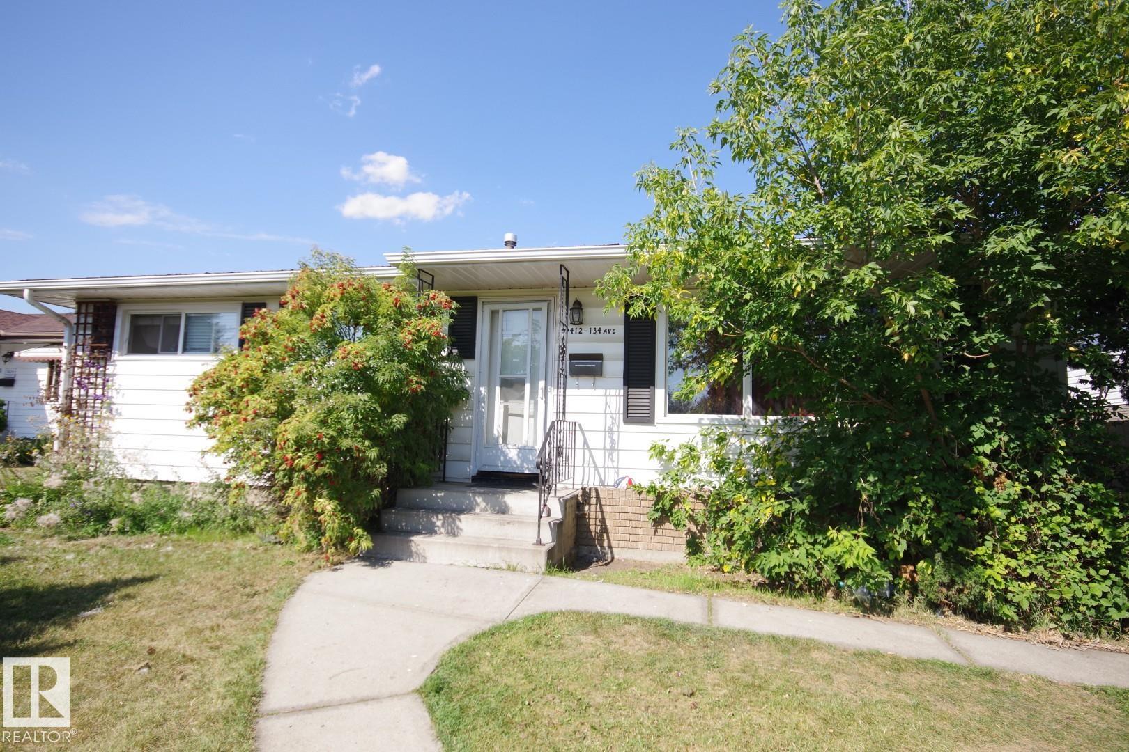 Second View of 9412 134 Avenue, Glengarry, Edmonton, Alberta, T5E 1H7