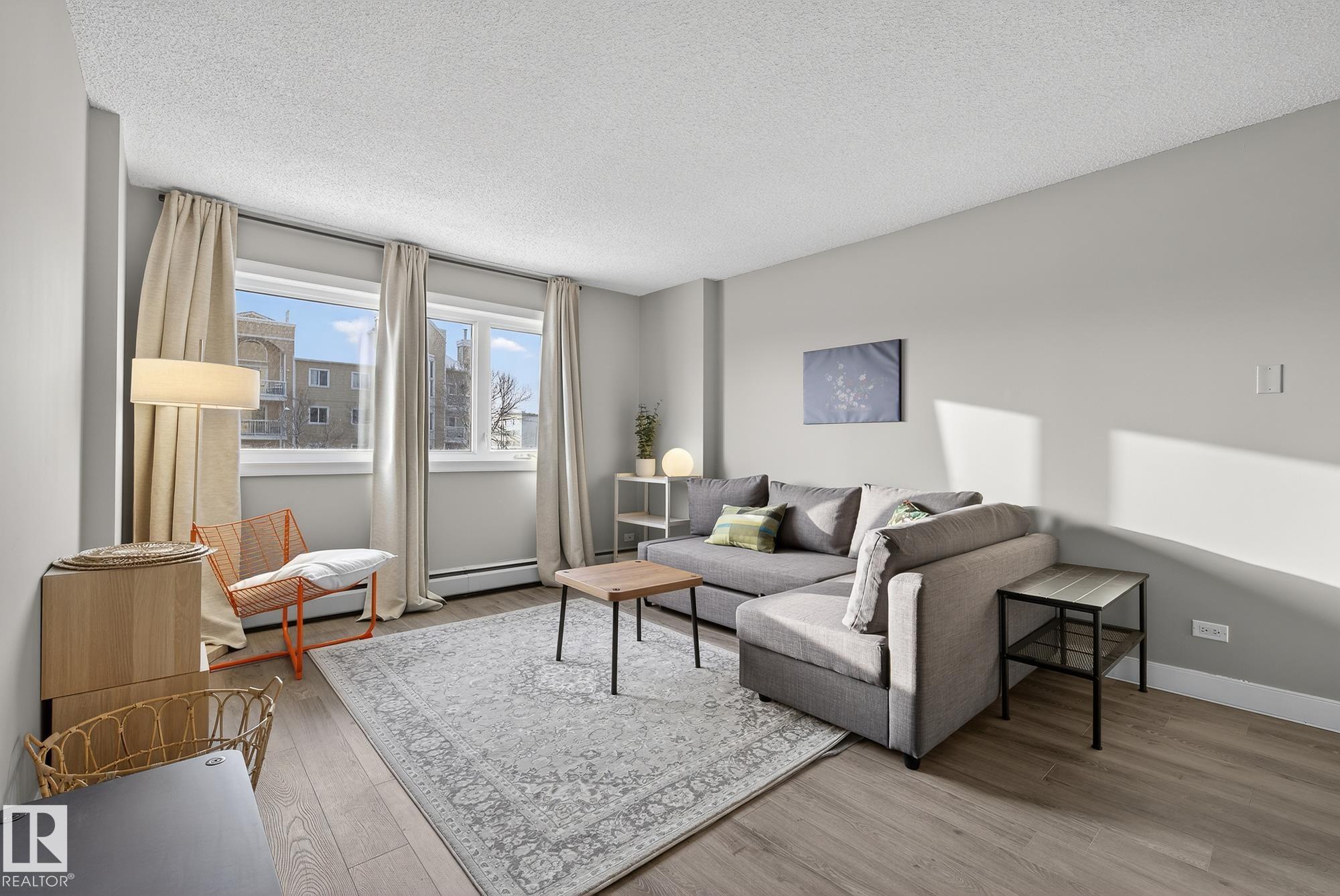 Fifth View of 308 9710 105 Street, Downtown (Edmonton), Edmonton, Alberta, T5K 1A4