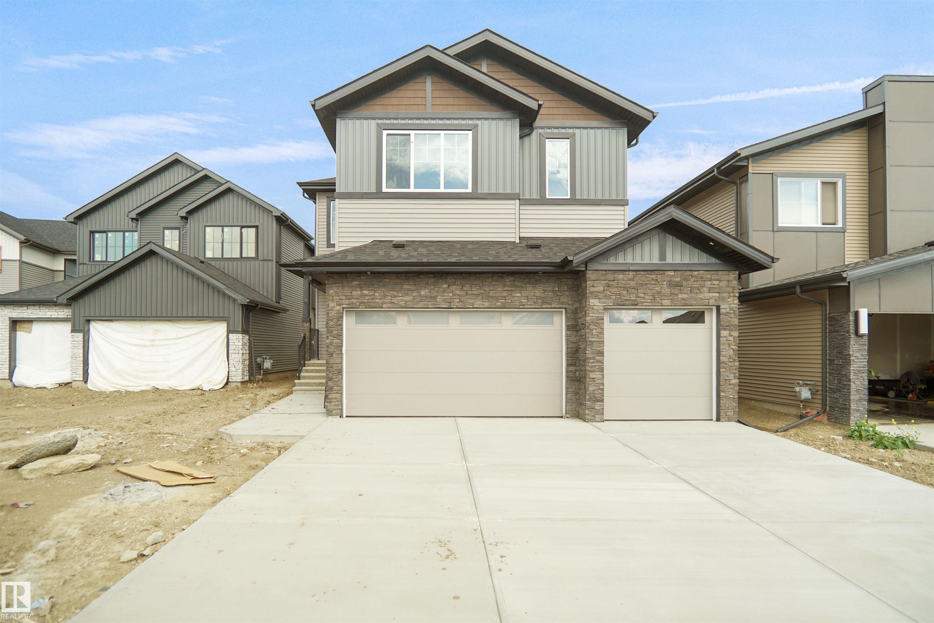 4007 4007 41 Street, E4467205, Alberta,