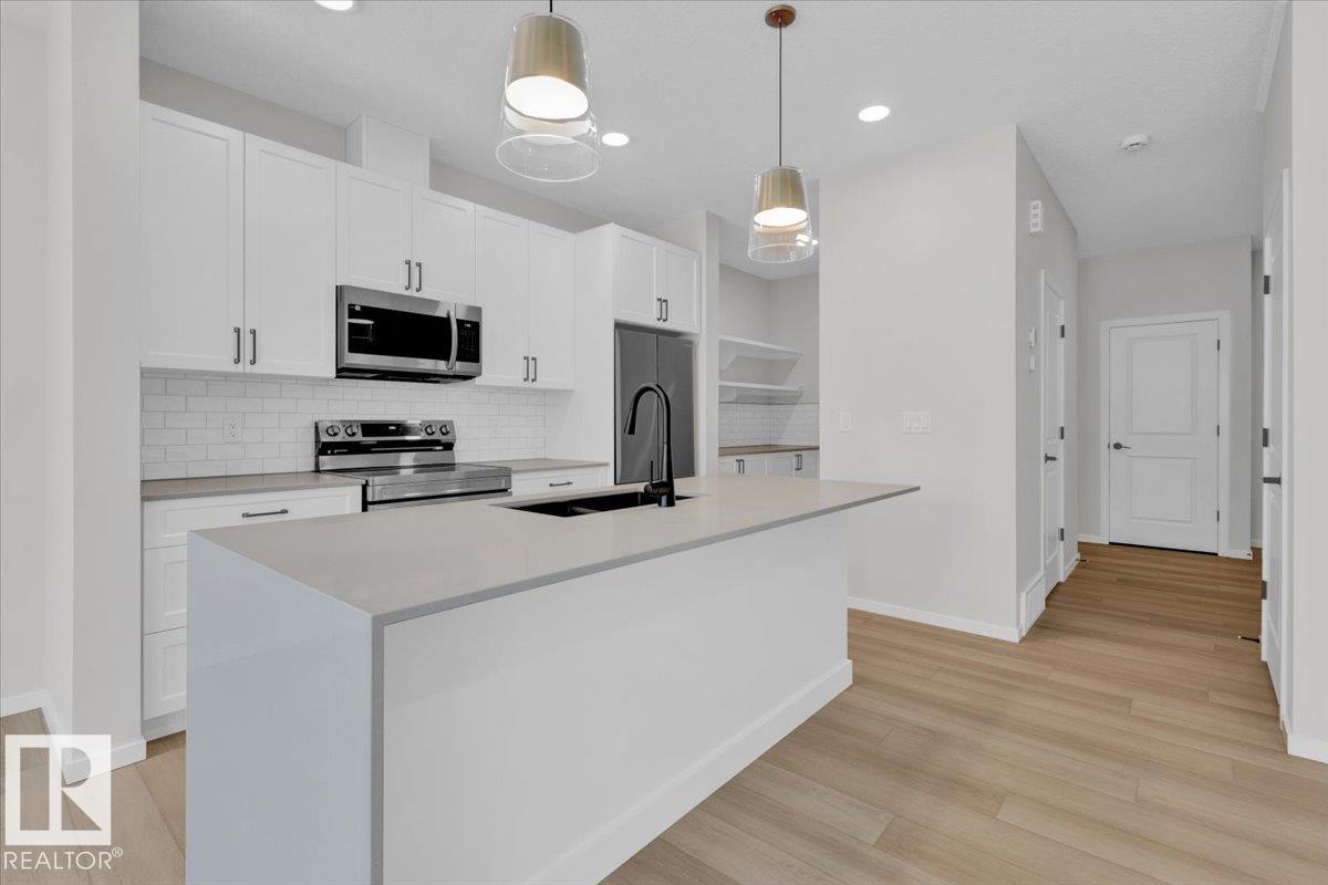 1142 SOUTH CREEK Wynd, E4467451, Alberta,