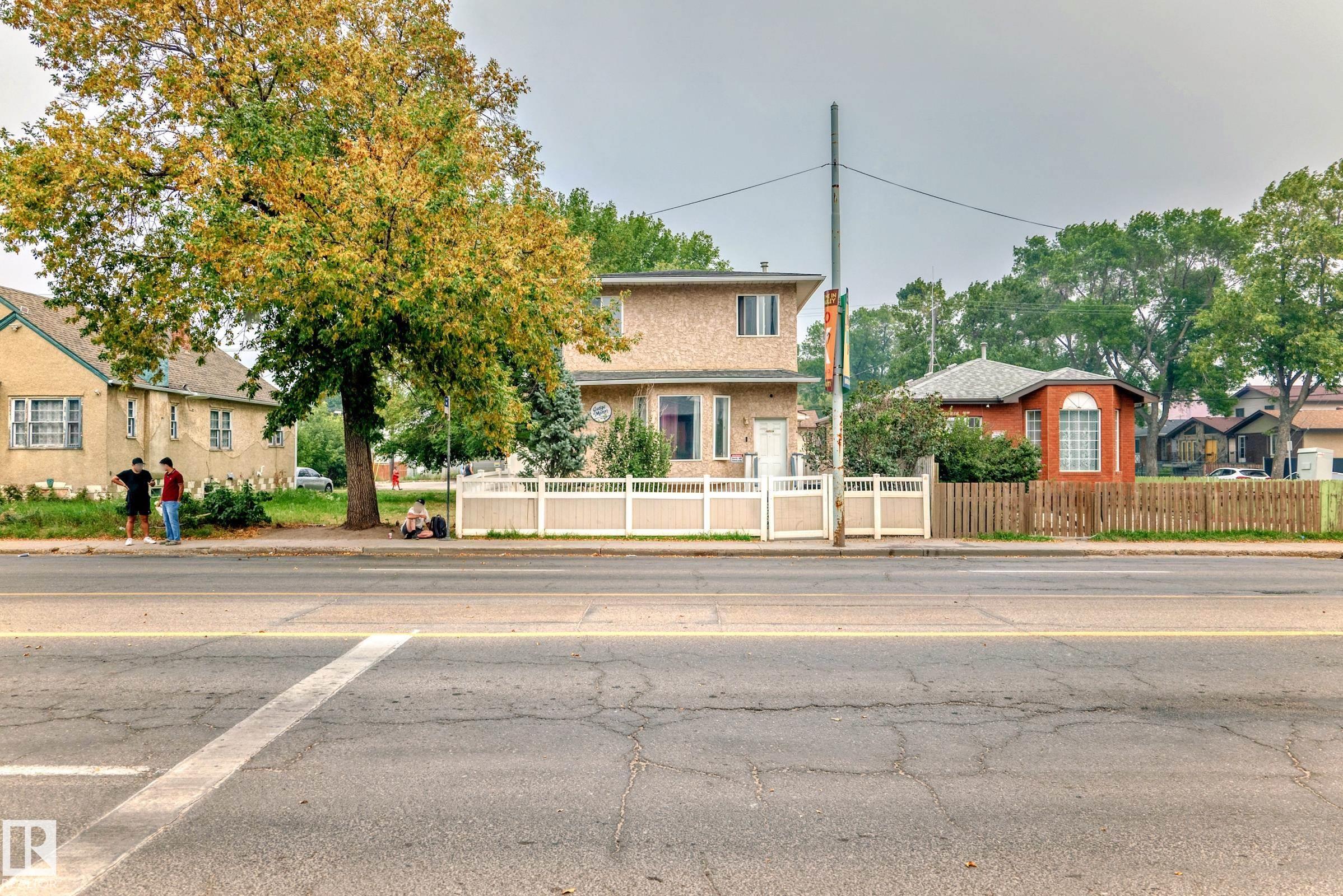 10711A 95 Street, E4467729, Alberta,