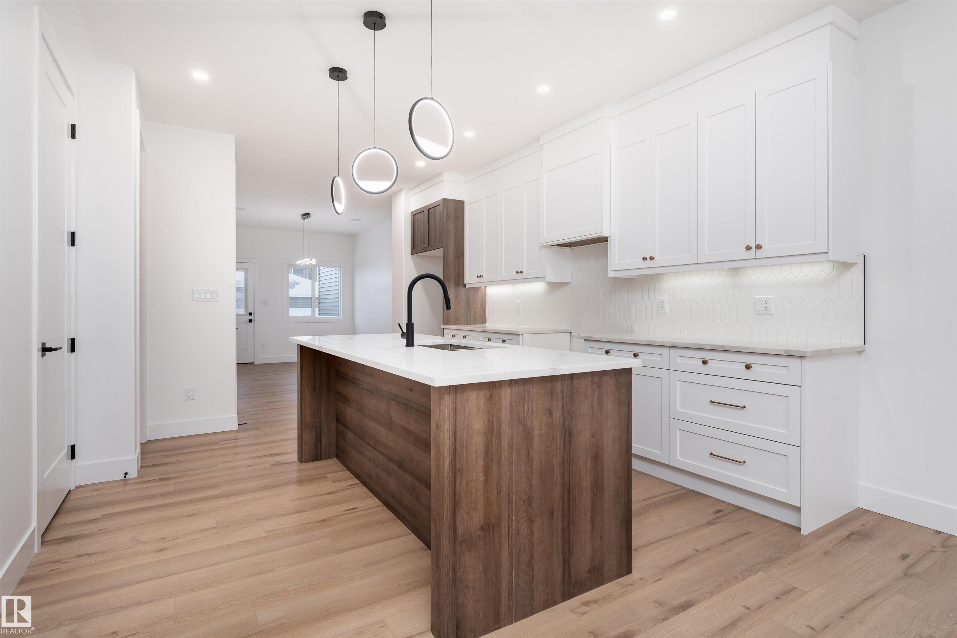 Fourth View of 3109 MAGPIE Way, Starling, Edmonton, Alberta, T5S 0V3