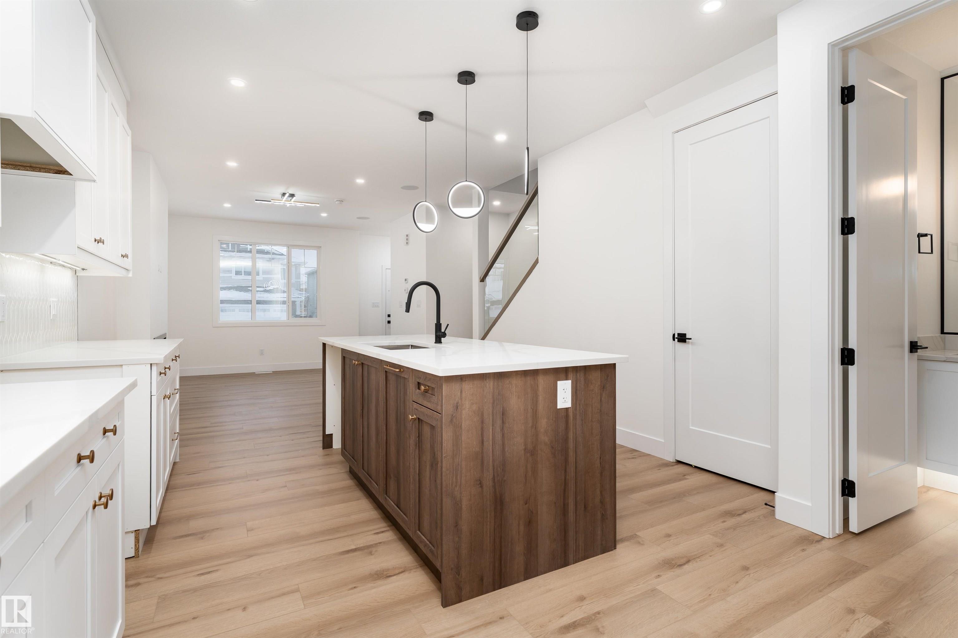 Fifth View of 3109 MAGPIE Way, Starling, Edmonton, Alberta, T5S 0V3