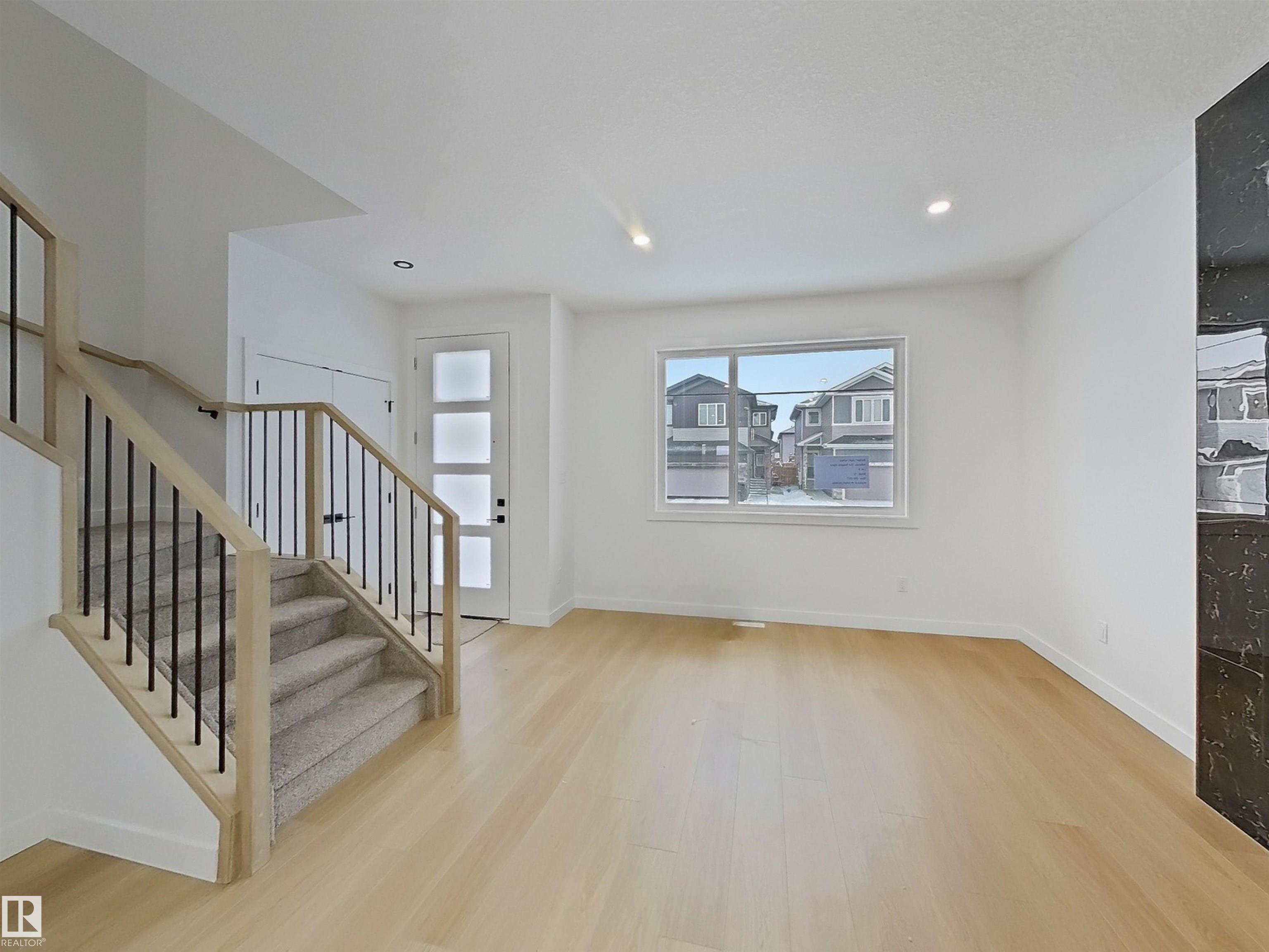 Third View of 334 Roberts Wynd, Robinson, Leduc, Alberta, T9E 1P9