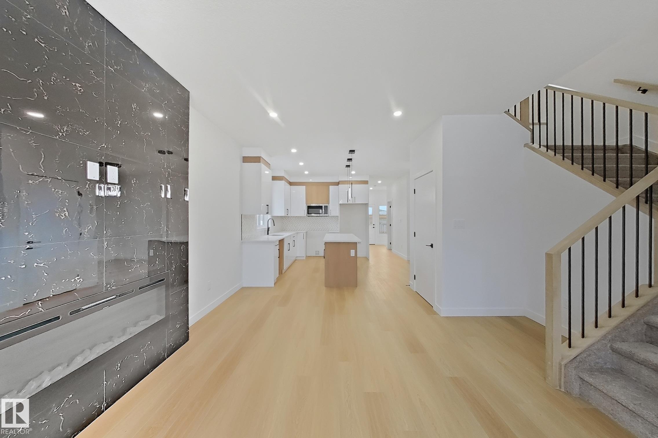 Fifth View of 334 Roberts Wynd, Robinson, Leduc, Alberta, T9E 1P9