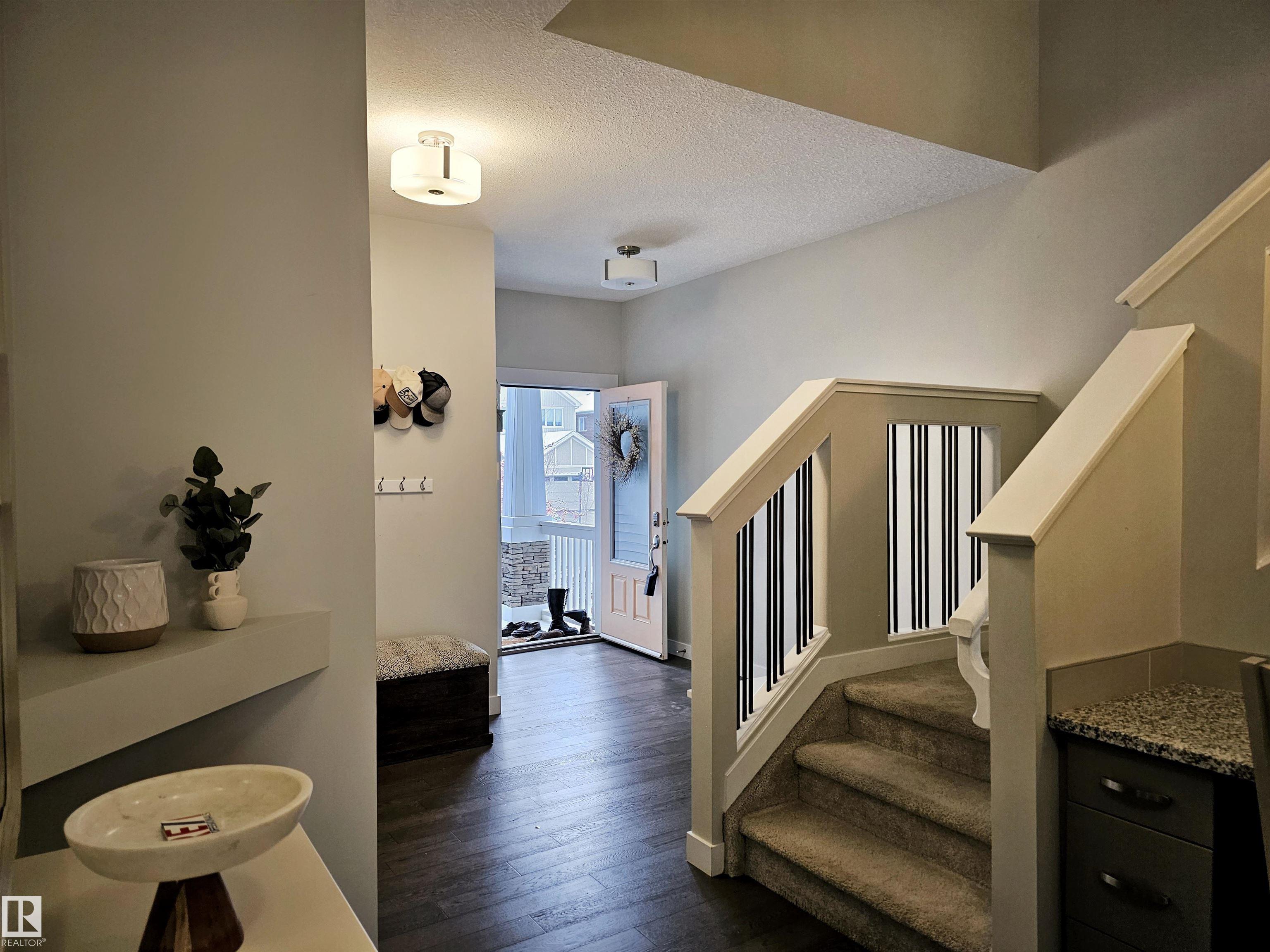 Second View of 122 JOYAL Way, Jensen Lakes, St. Albert, Alberta, T8N 7V3