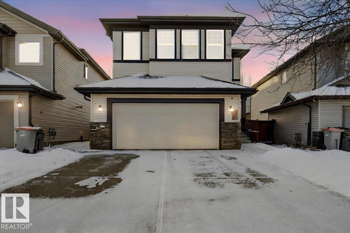 302 SILVERSTONE Way, E4467895, Alberta,