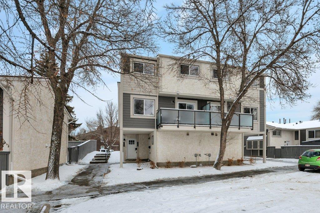 322 WILLOW Court, E4467931, Alberta,