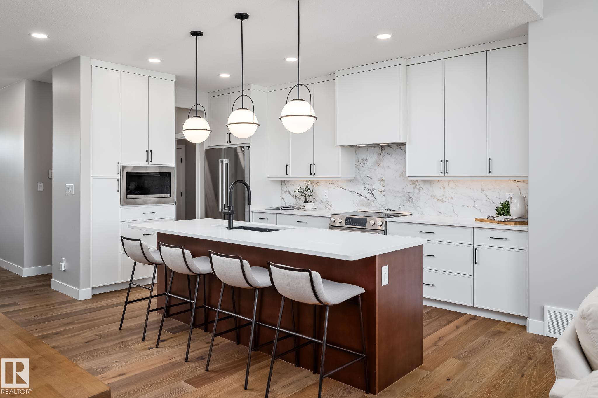 15 Newbury Circle, E4468012, Alberta,